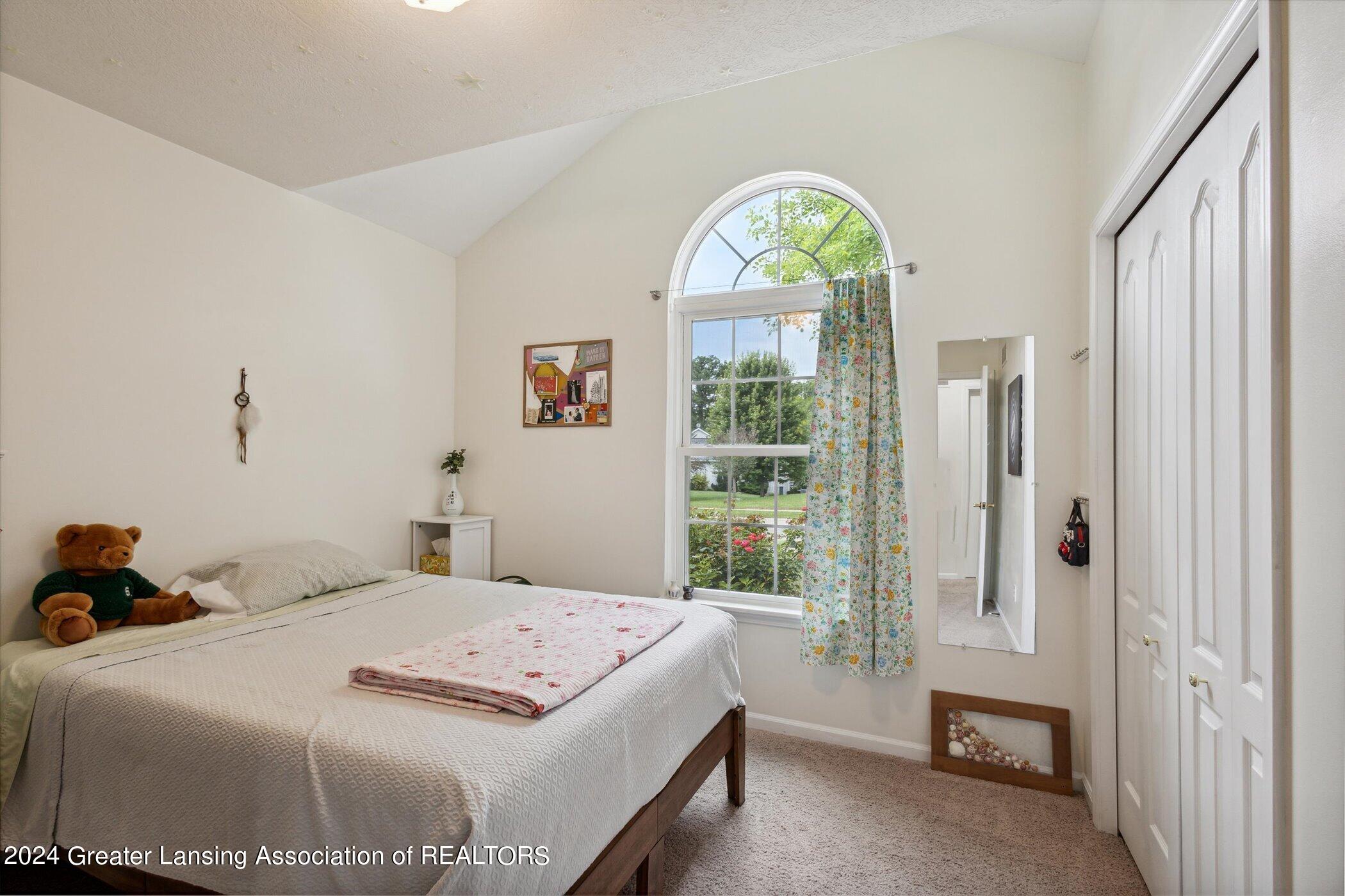 2324 Kirkland Ridge Drive
