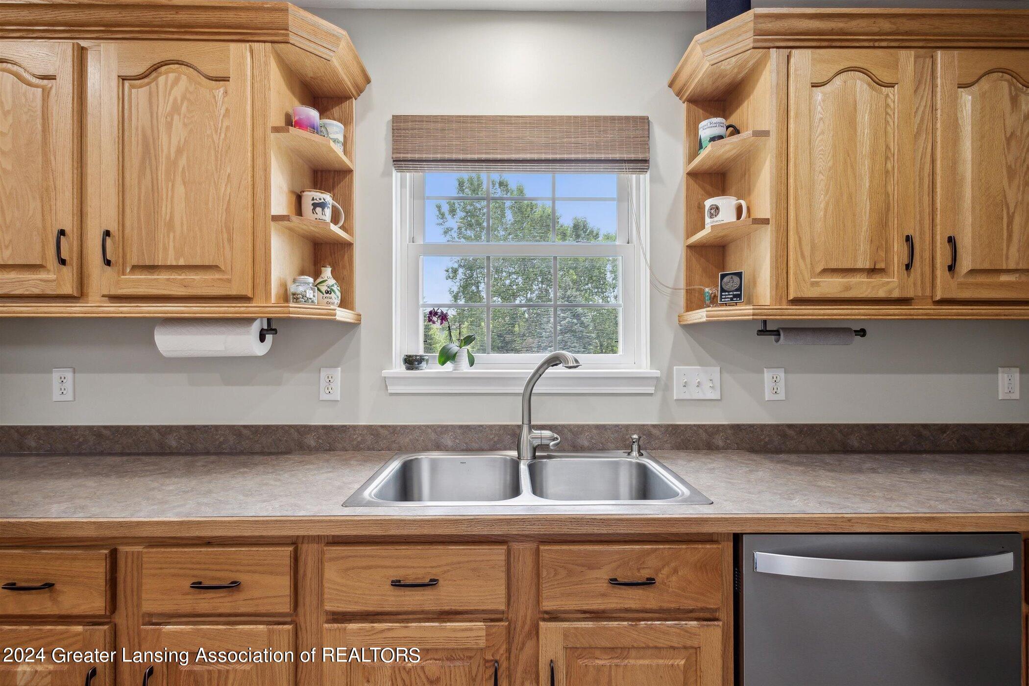 2324 Kirkland Ridge Drive