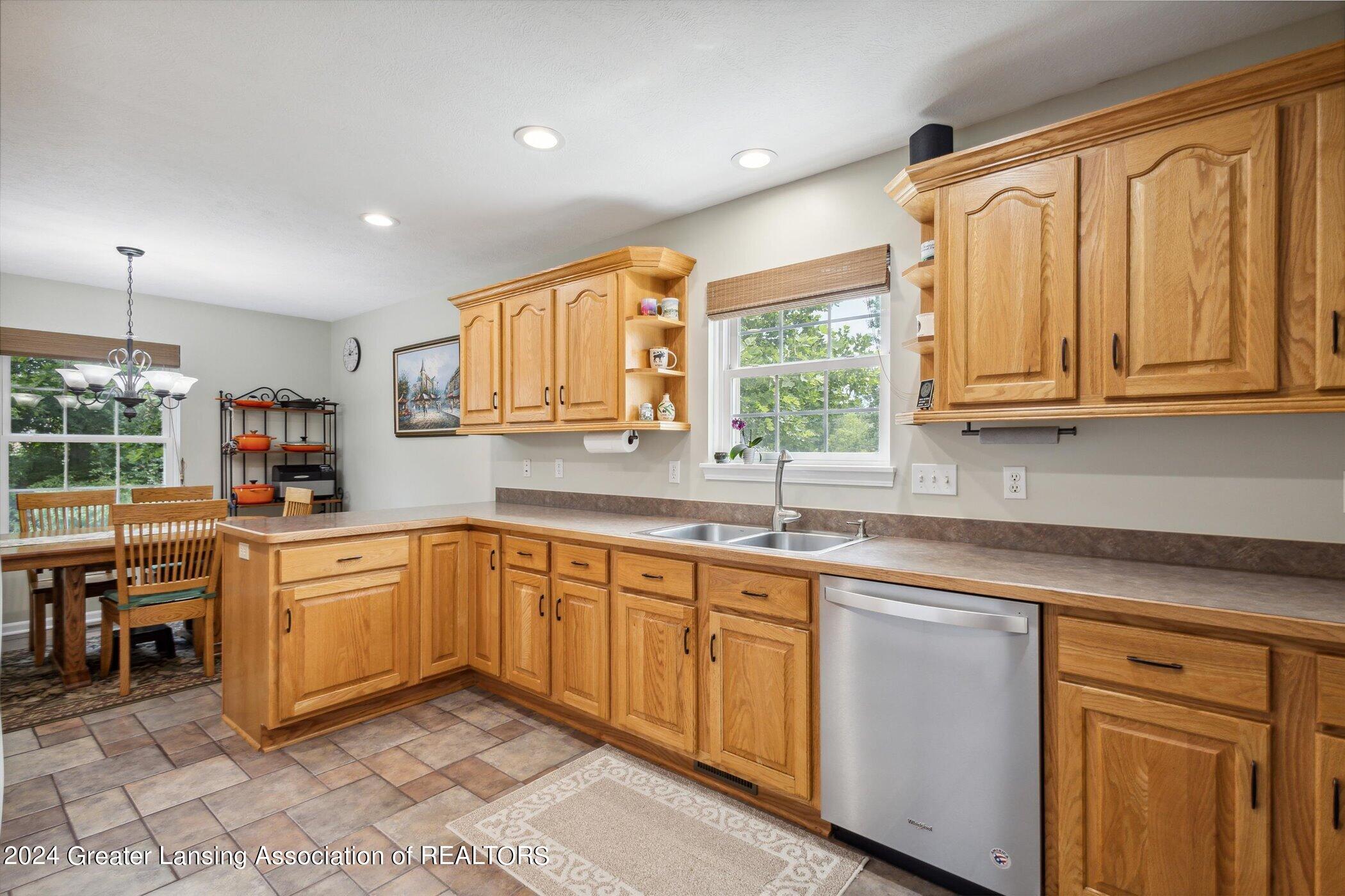2324 Kirkland Ridge Drive