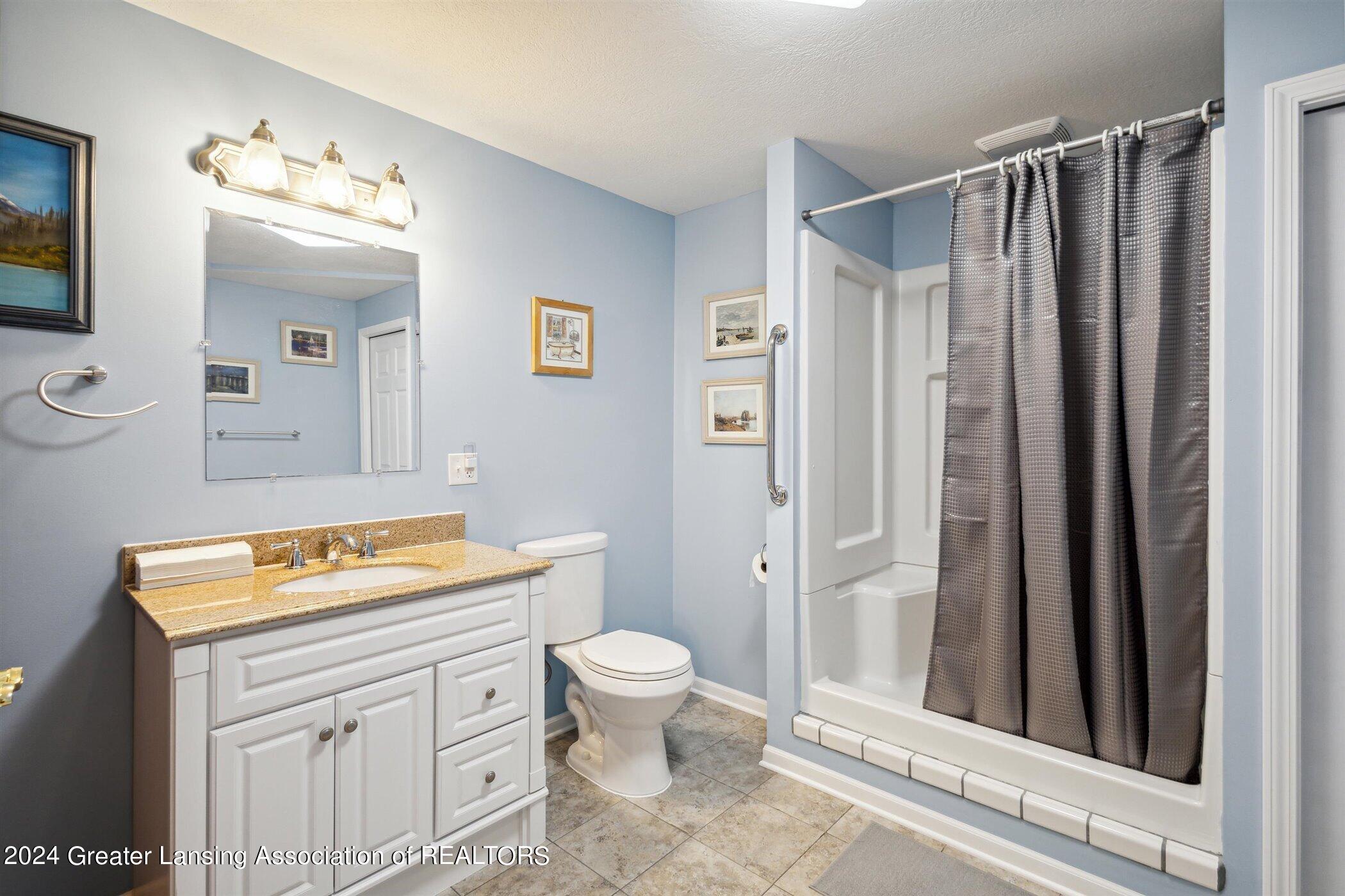 2324 Kirkland Ridge Drive