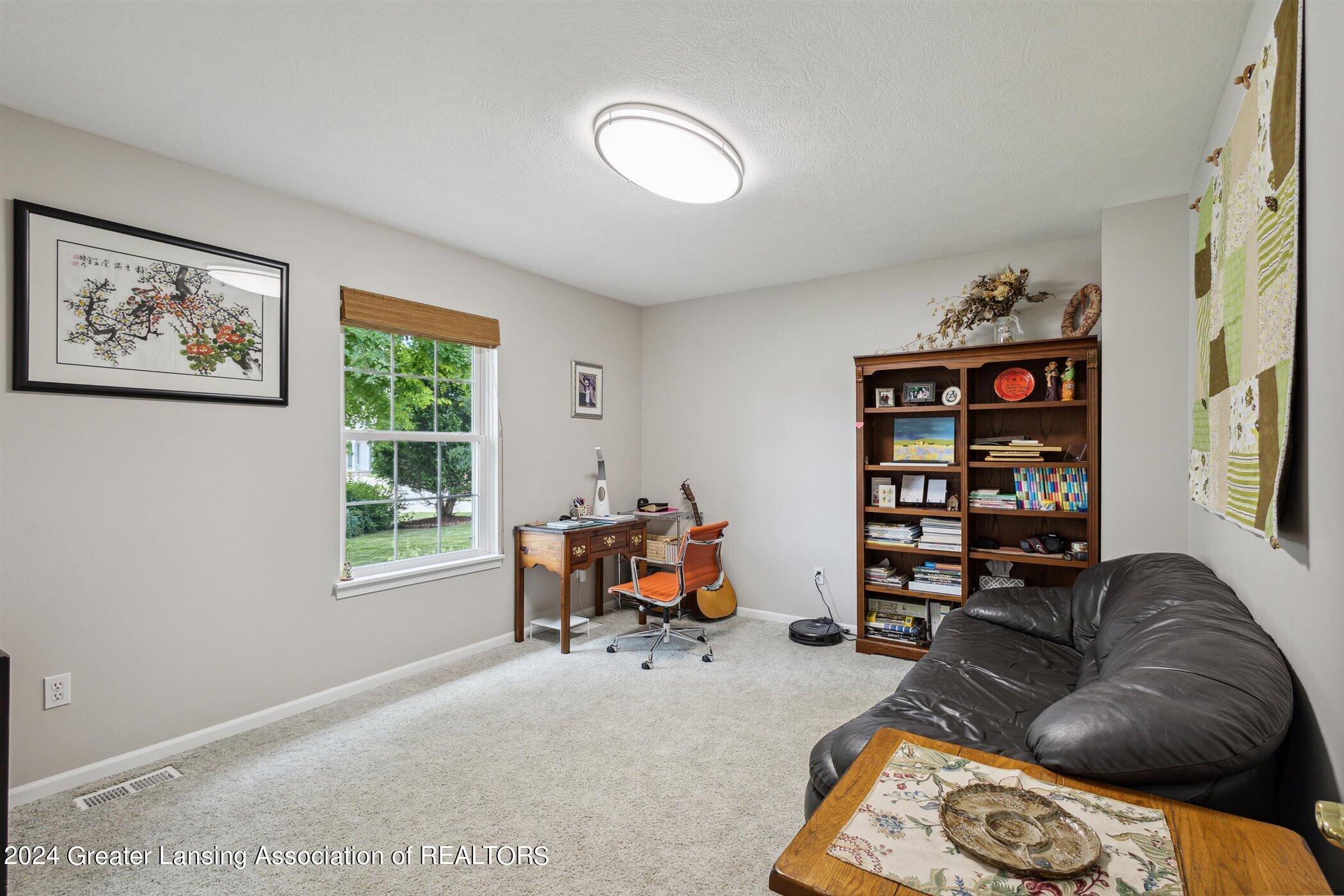 2324 Kirkland Ridge Drive