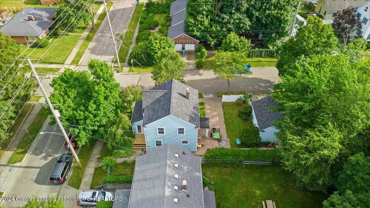 2422 Teel Avenue