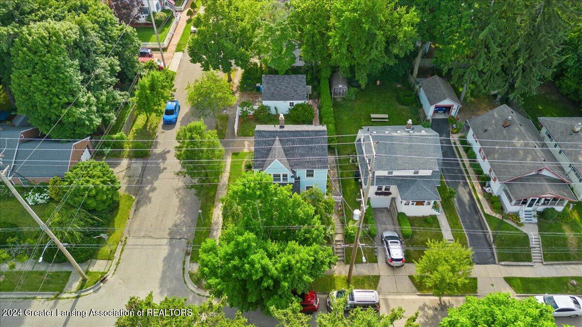 2422 Teel Avenue