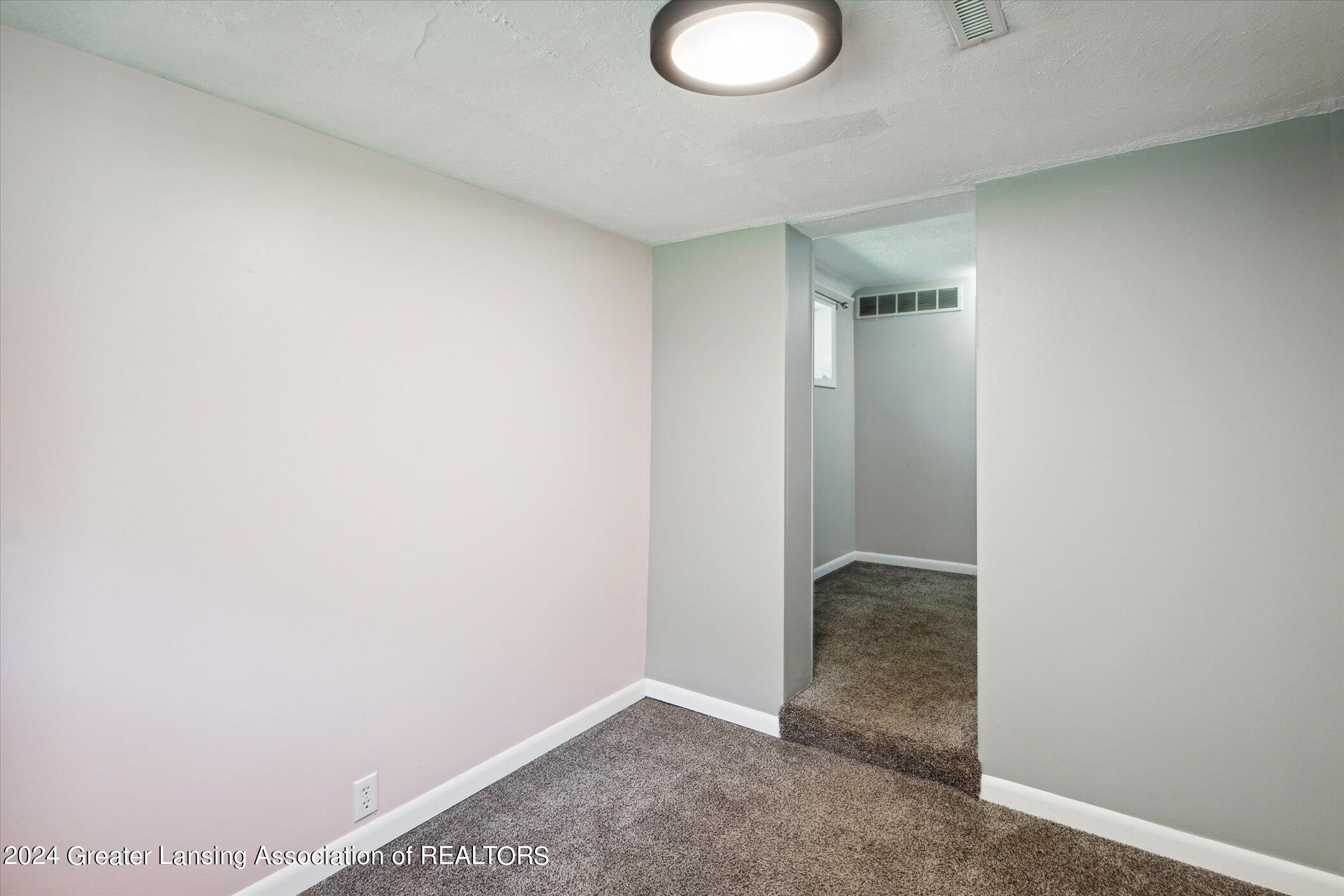 2309 Lake Lansing Road