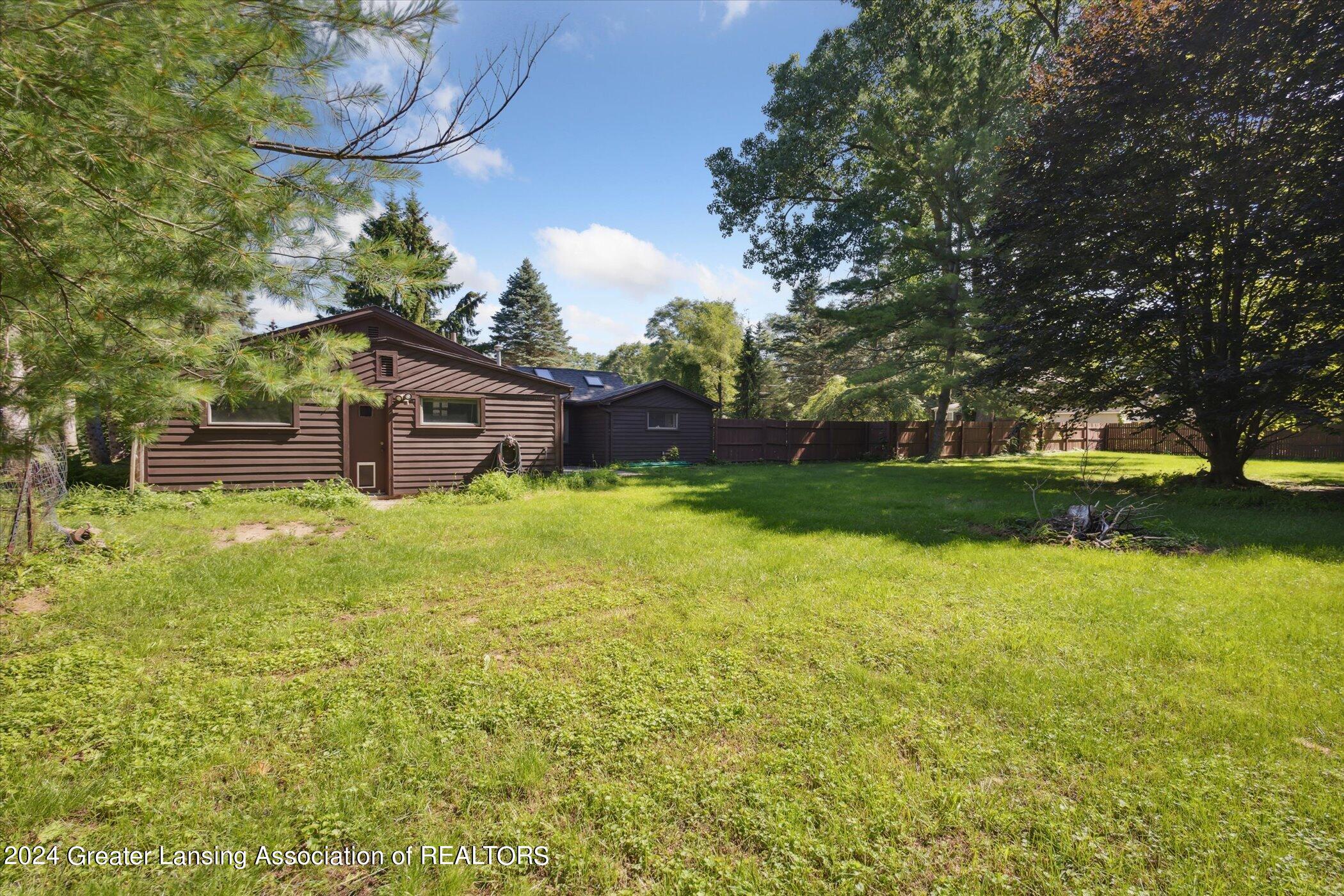 2309 Lake Lansing Road