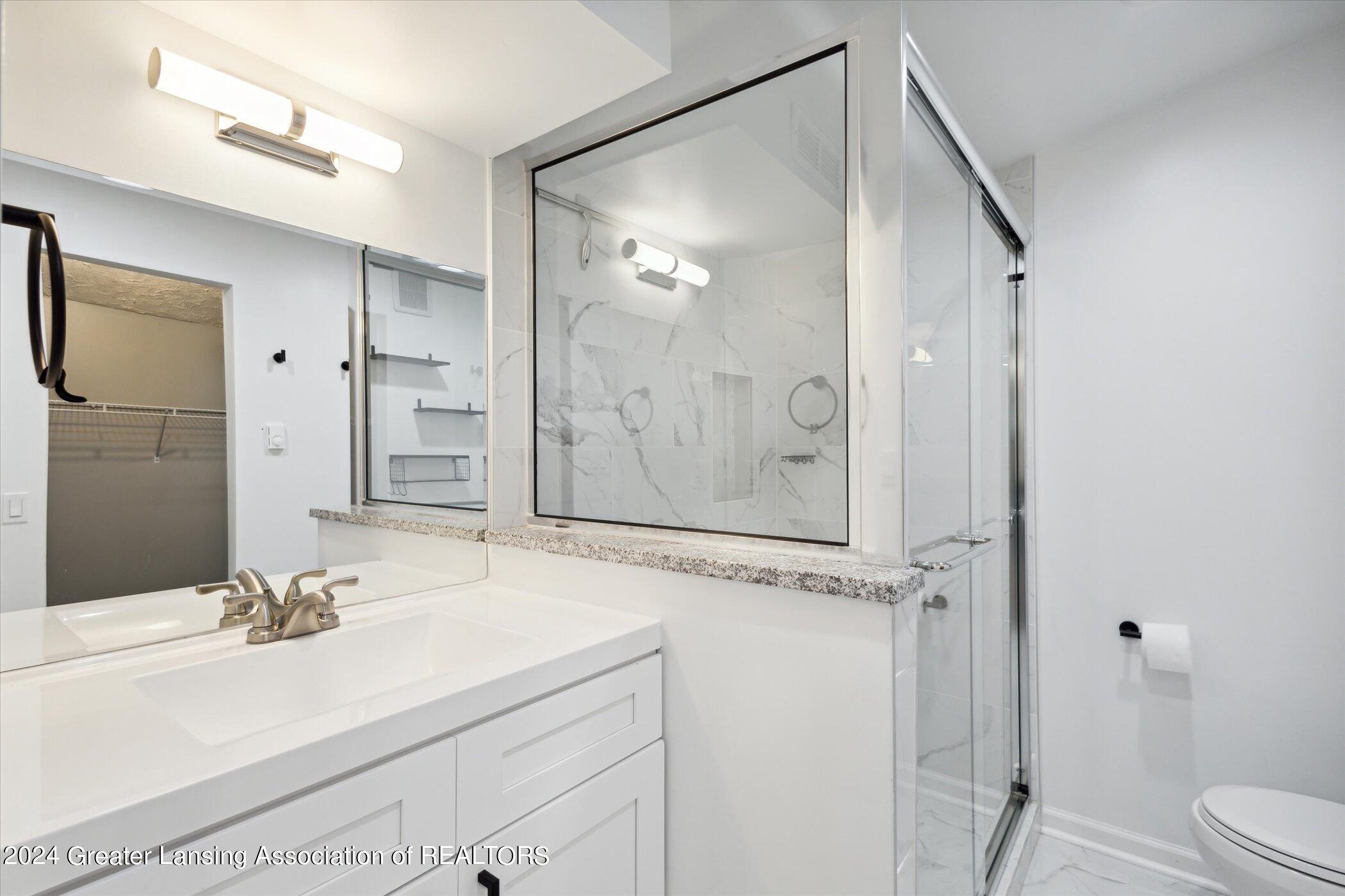 2309 Lake Lansing Road