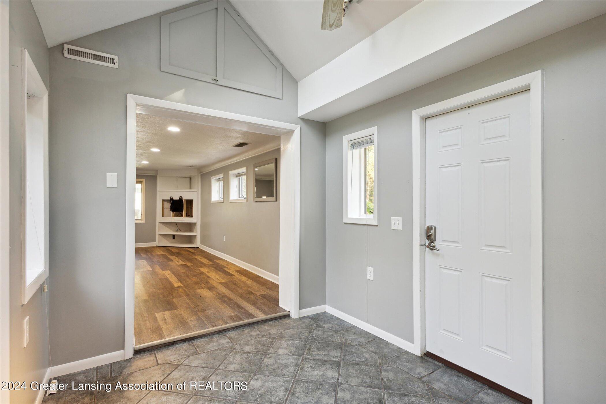 2309 Lake Lansing Road