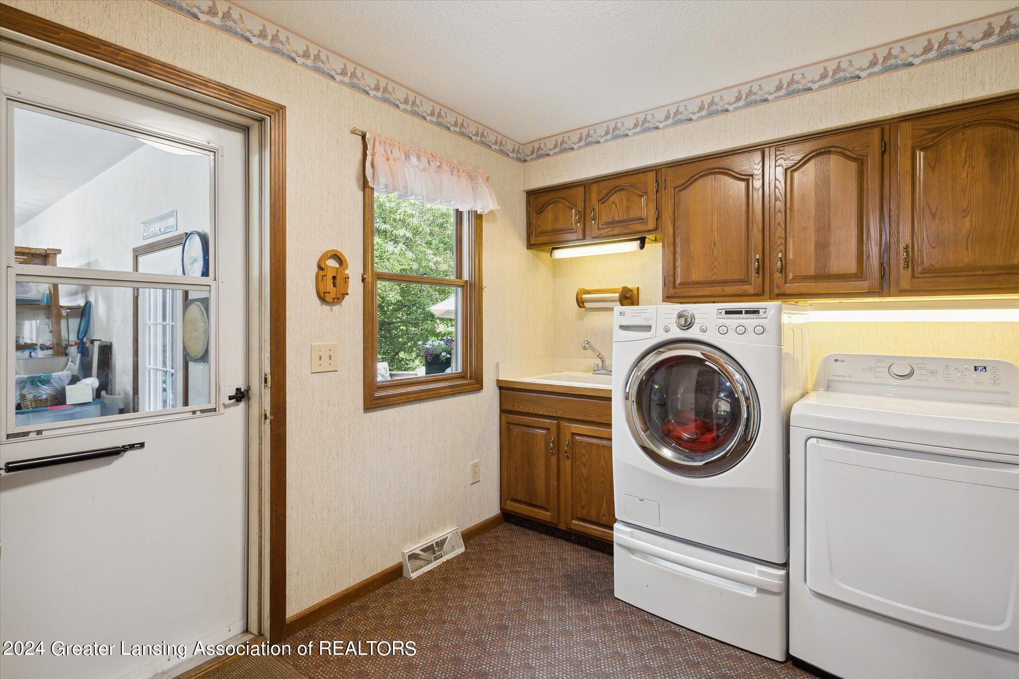 3926 Crooked Creek Road