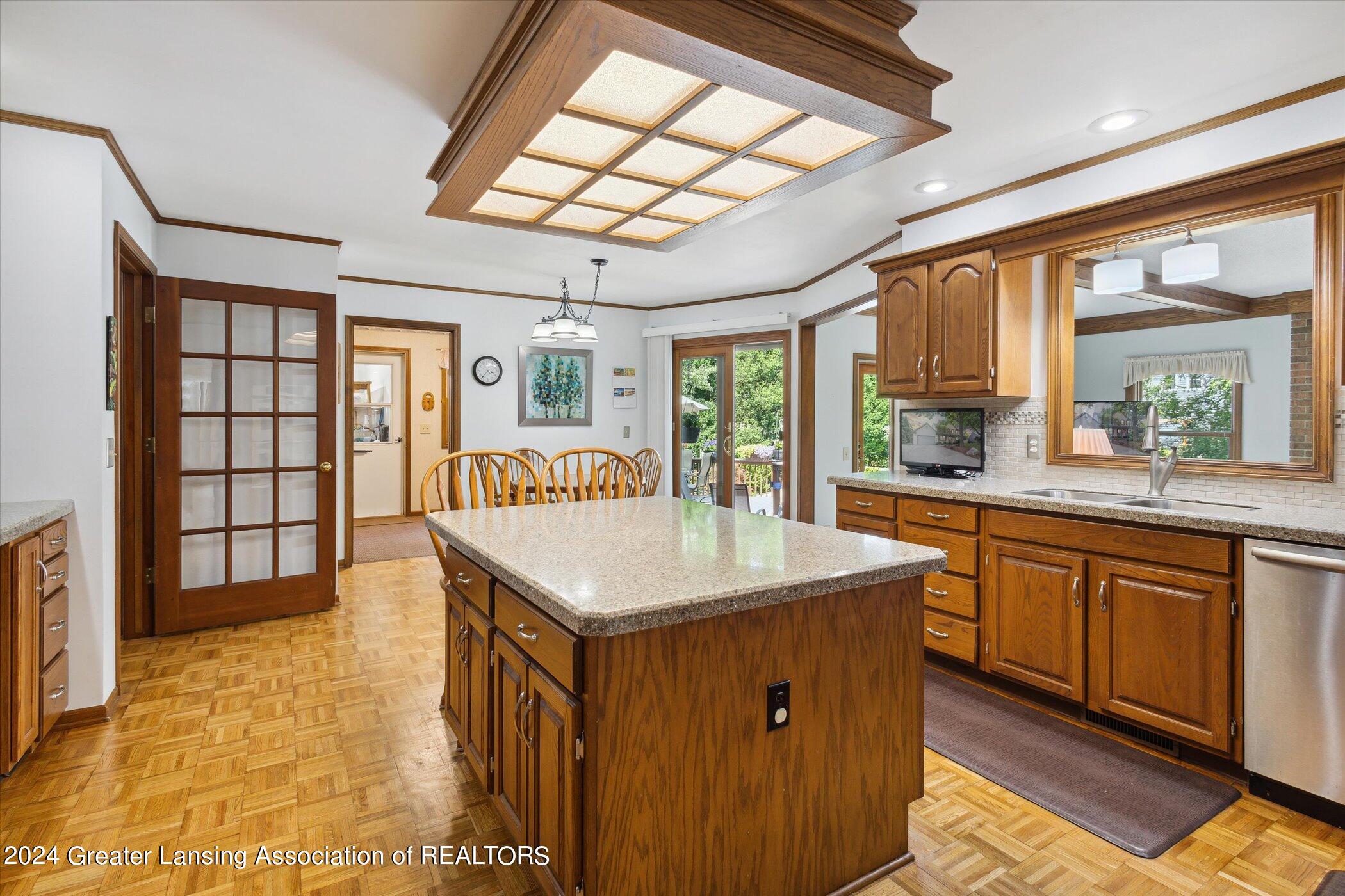 3926 Crooked Creek Road