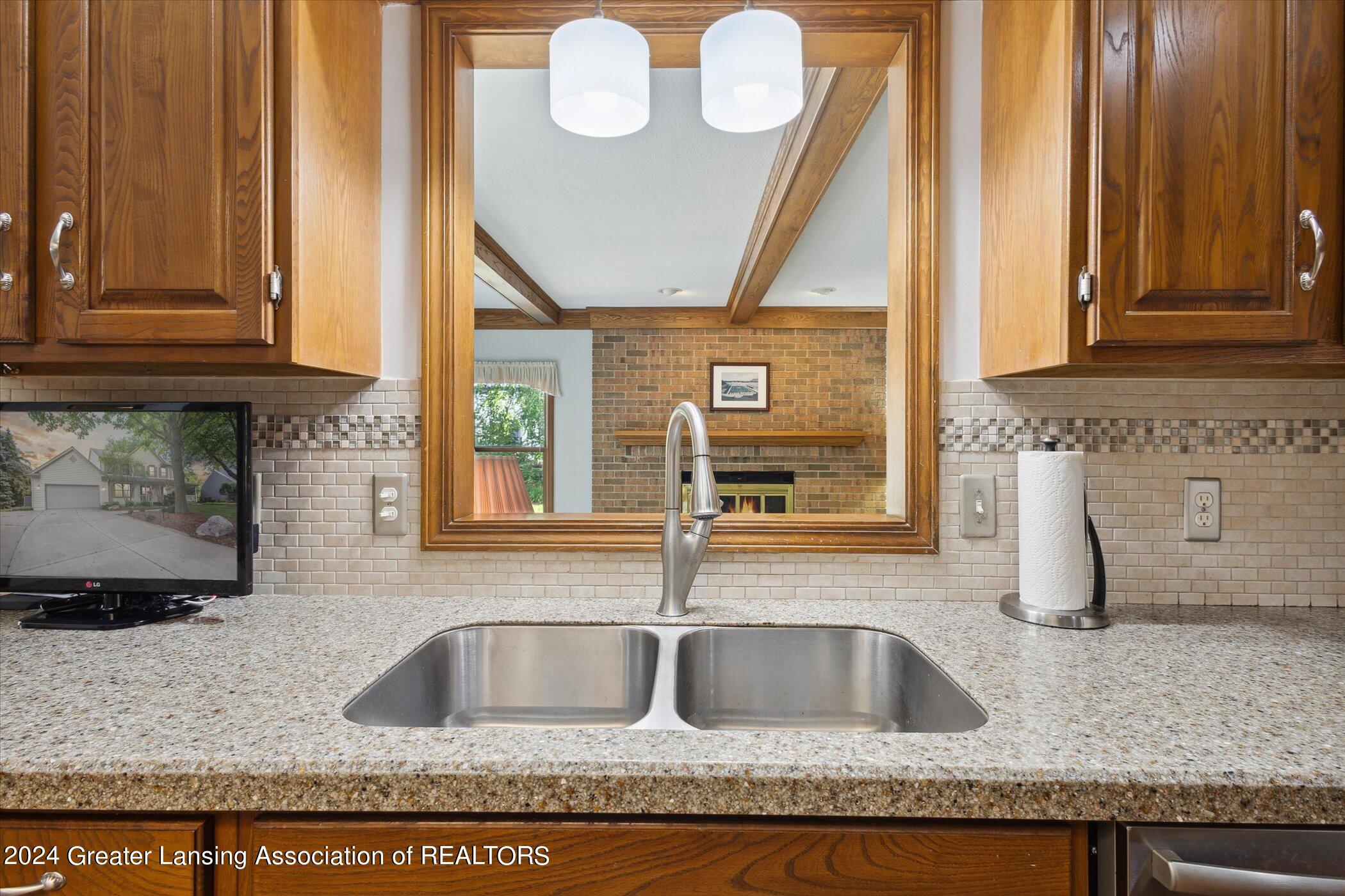 3926 Crooked Creek Road