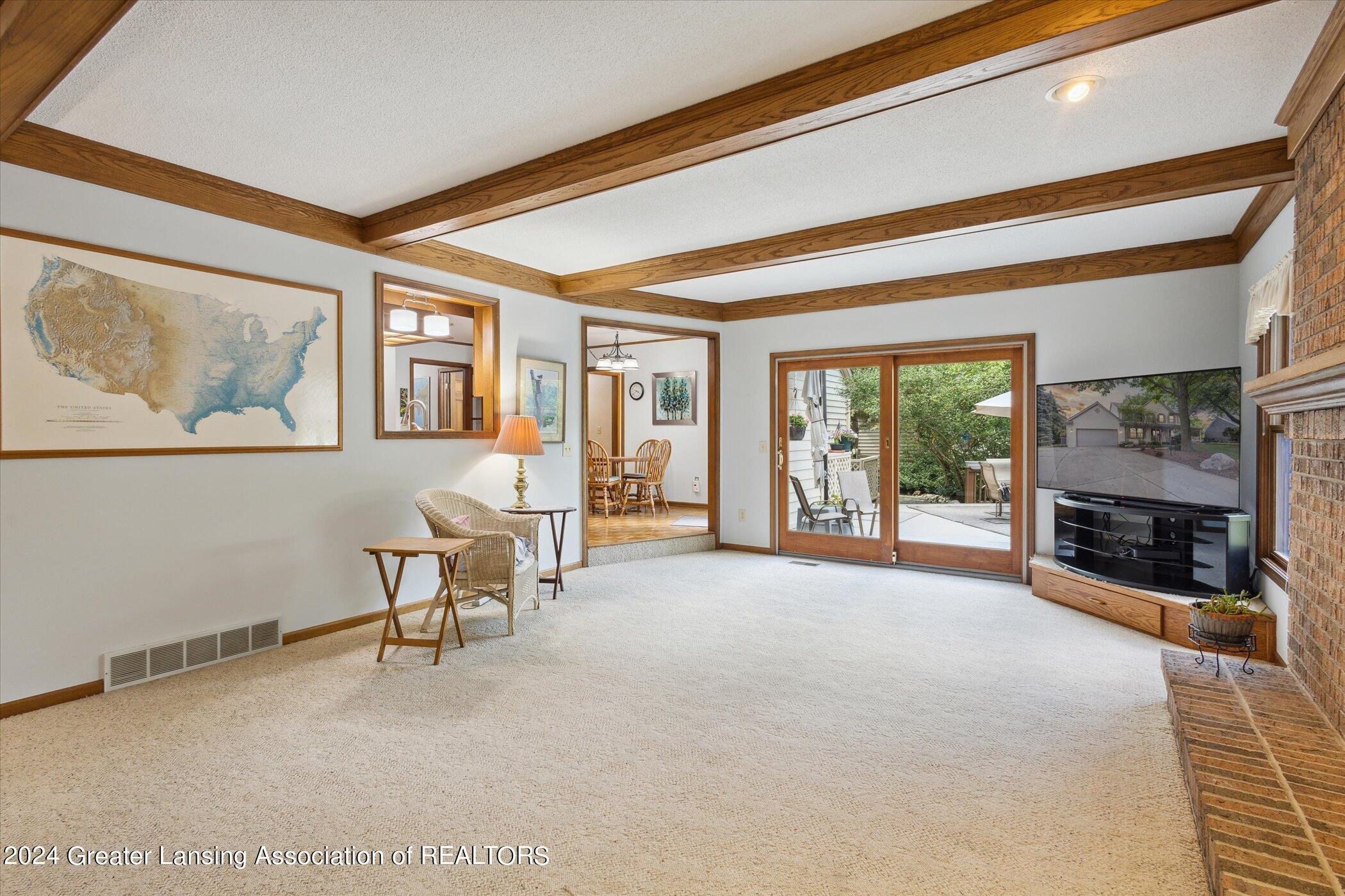 3926 Crooked Creek Road