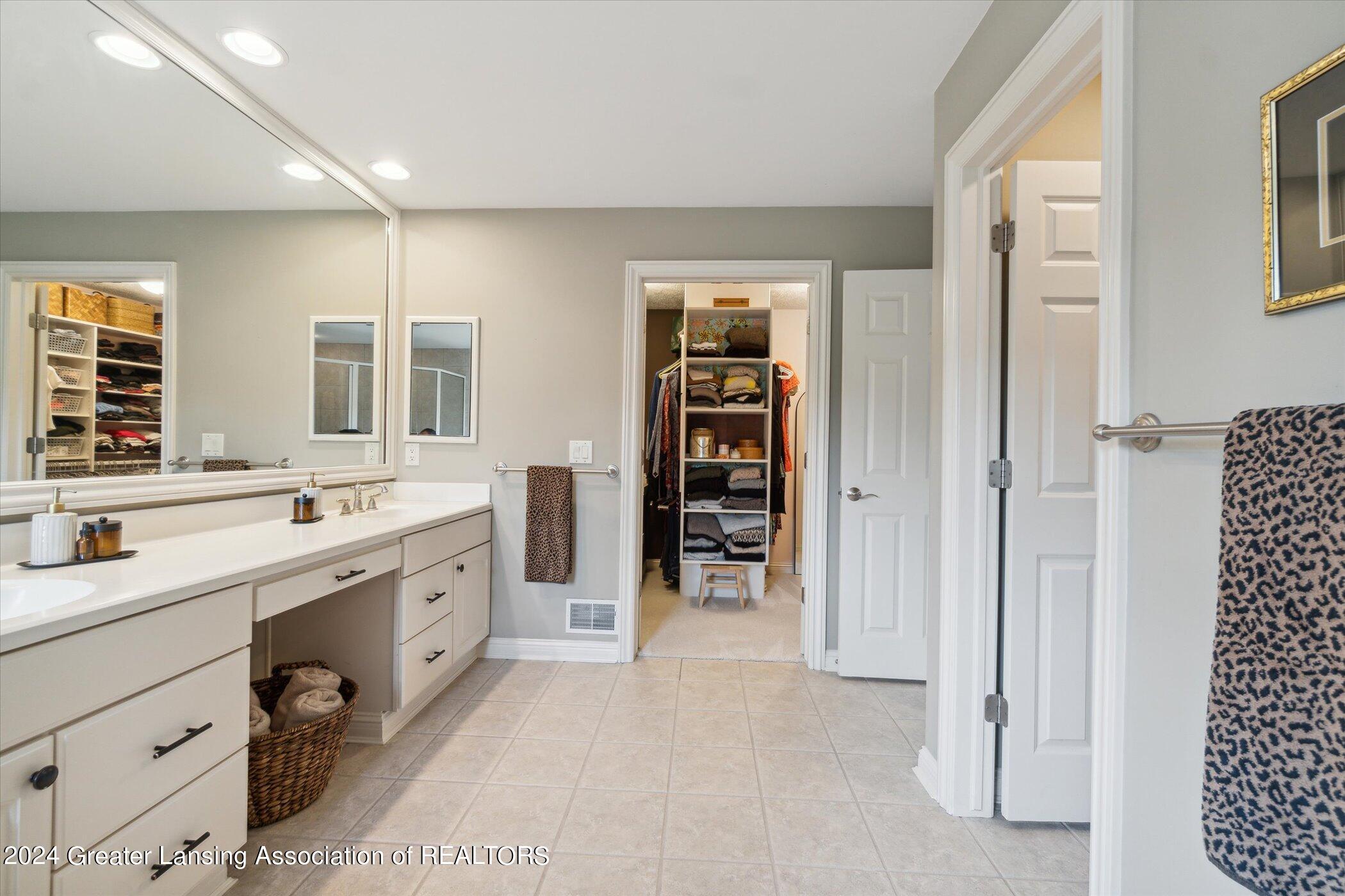 3546 Autumnwood Lane