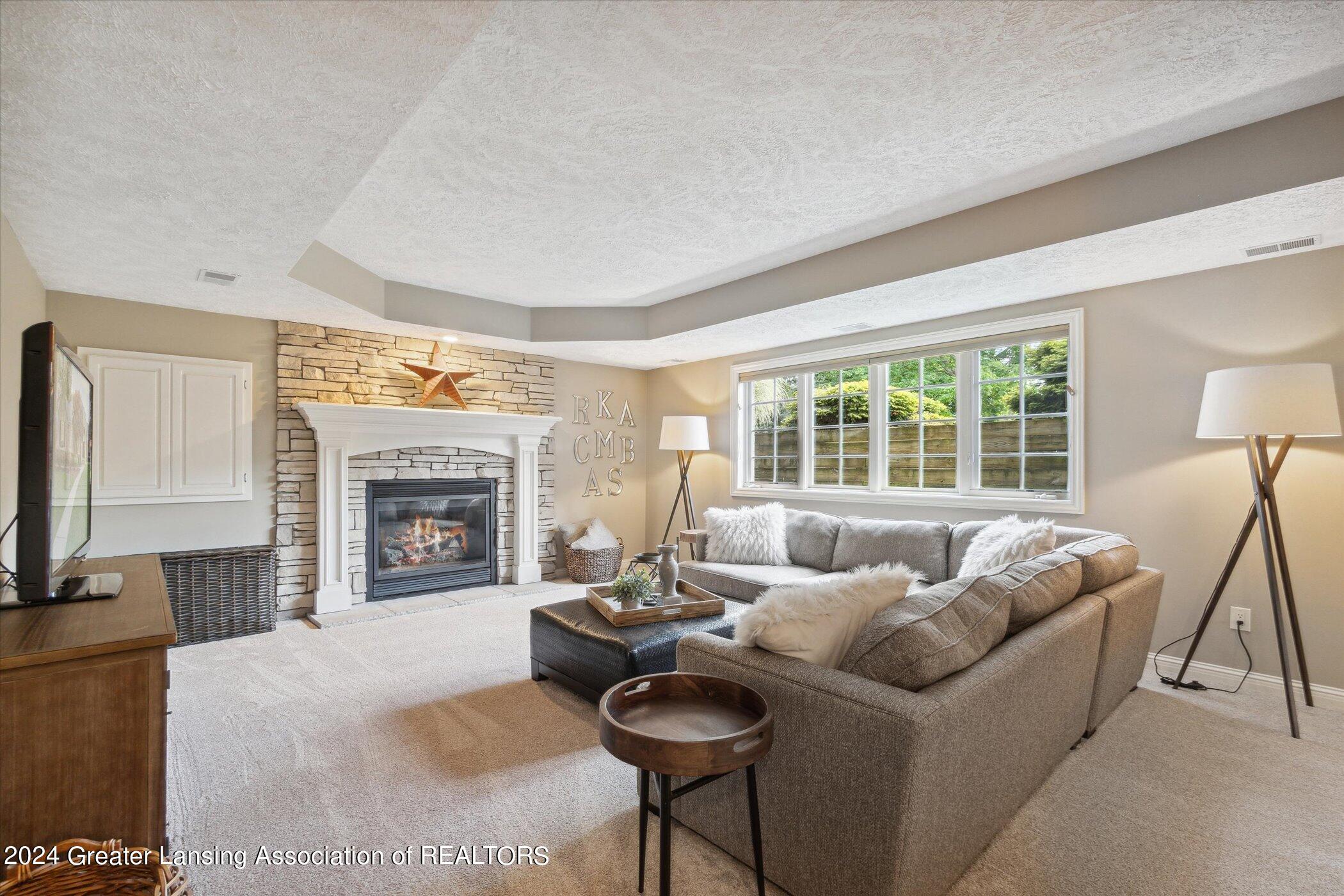 3546 Autumnwood Lane