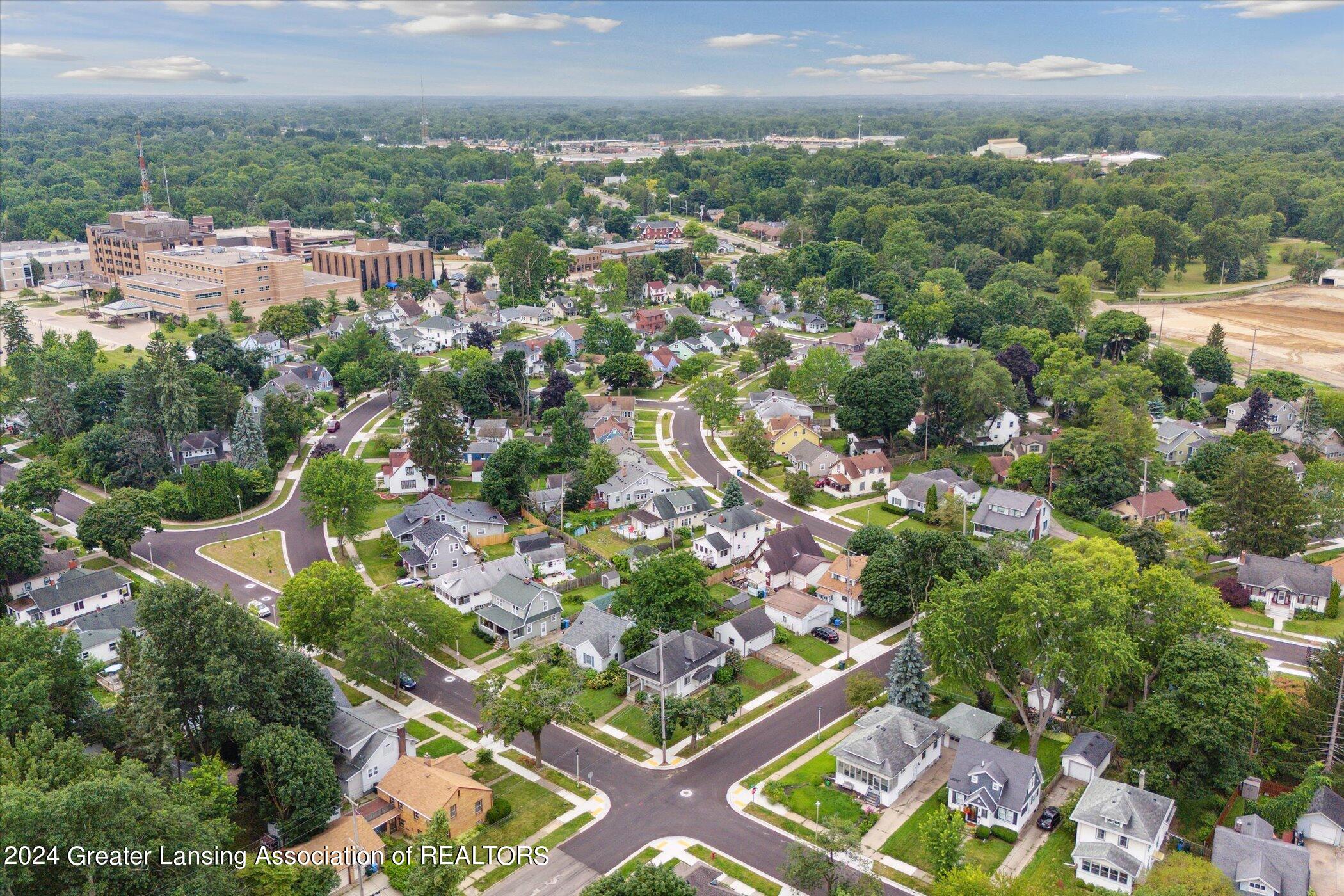 2400 Strathmore Road