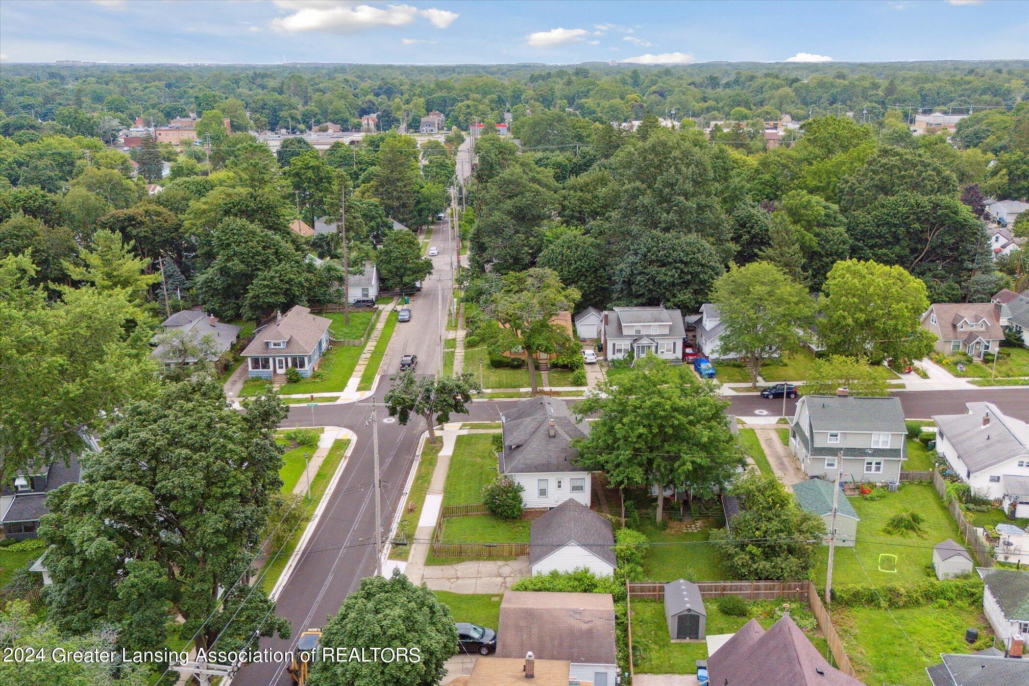 2400 Strathmore Road