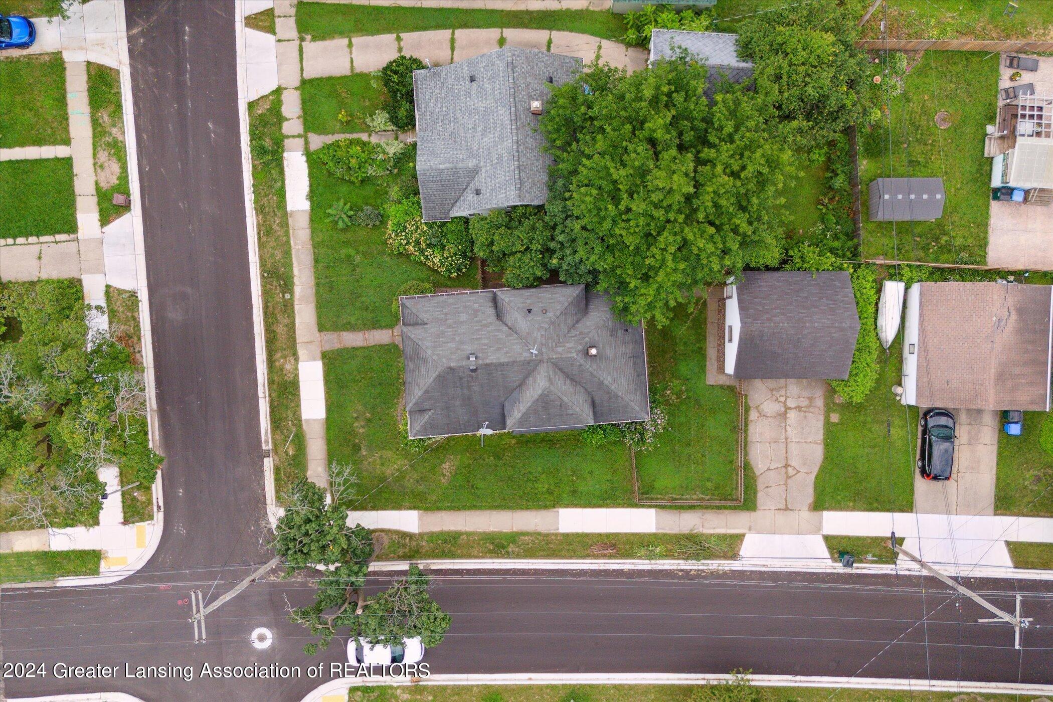 2400 Strathmore Road