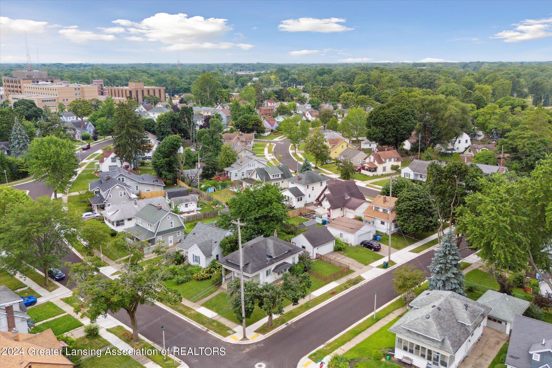 2400 Strathmore Road