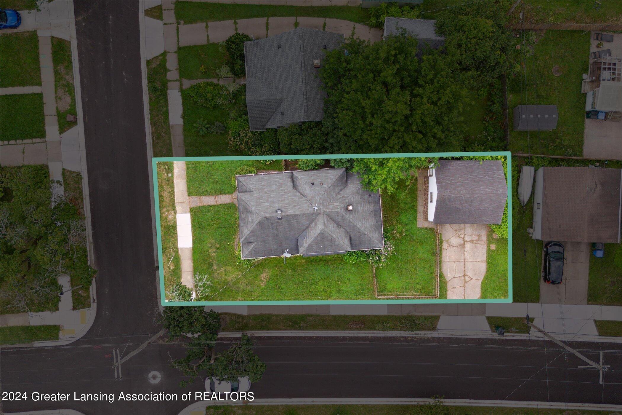 2400 Strathmore Road