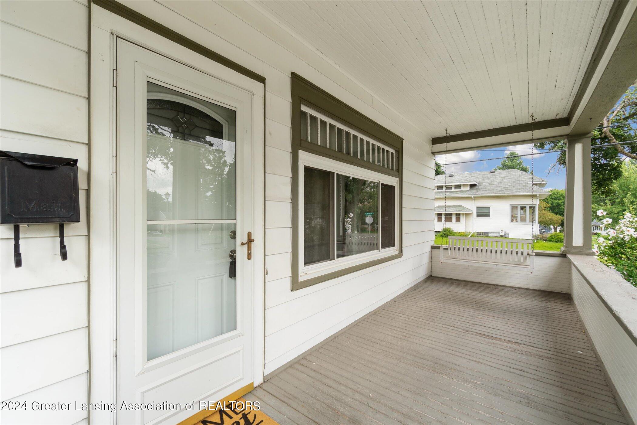 2400 Strathmore Road