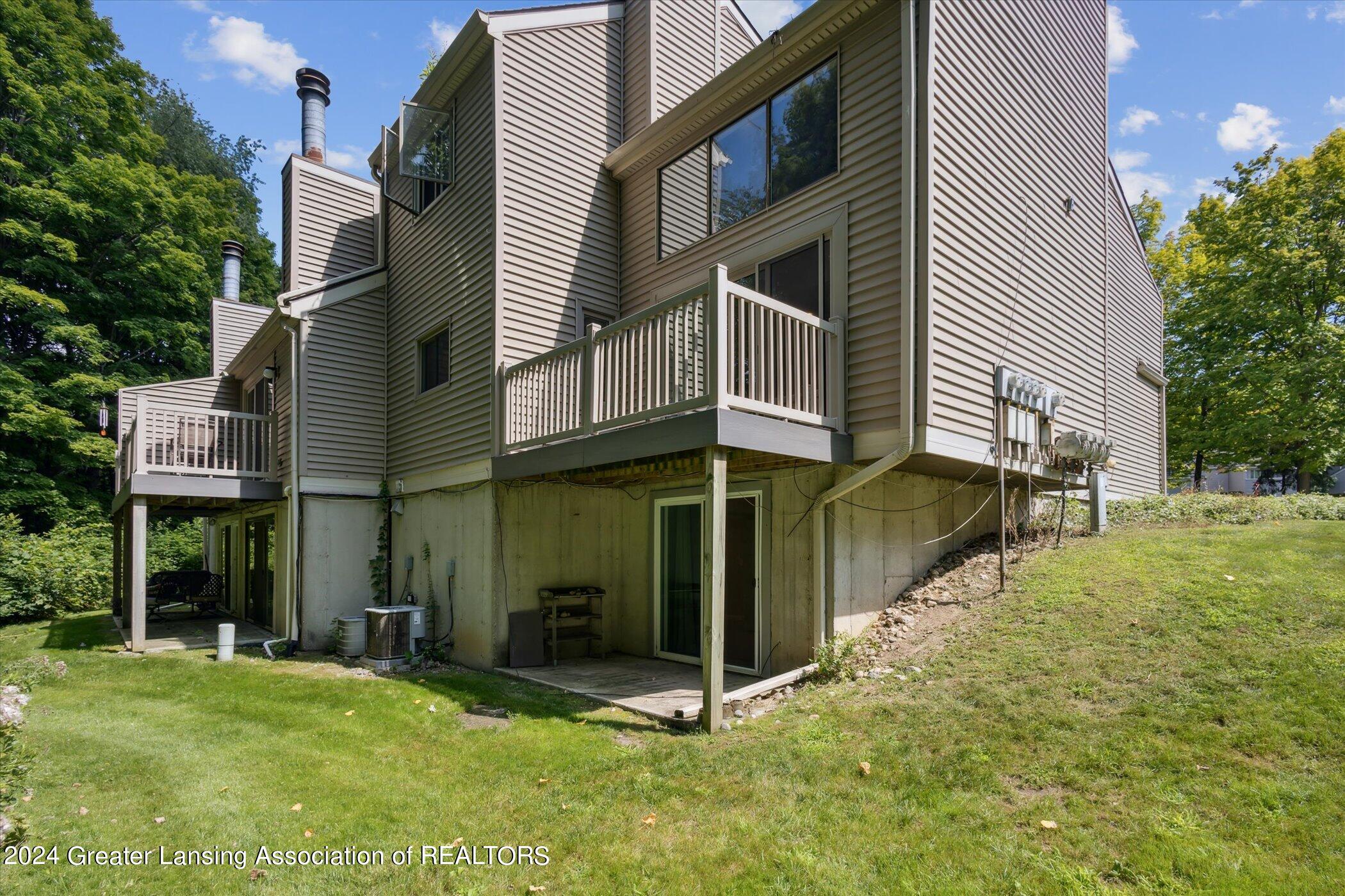 3631 East Meadows Court