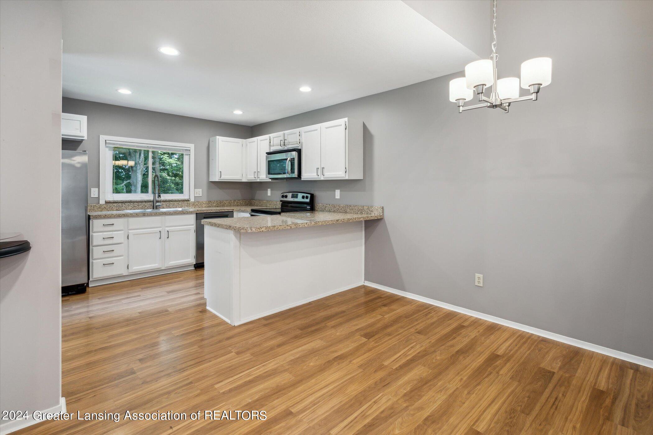3631 East Meadows Court