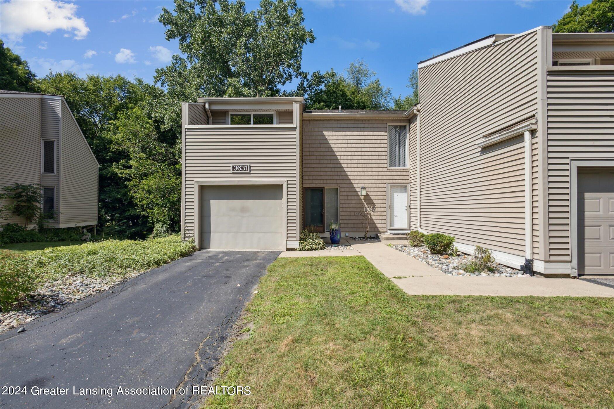 3631 East Meadows Court