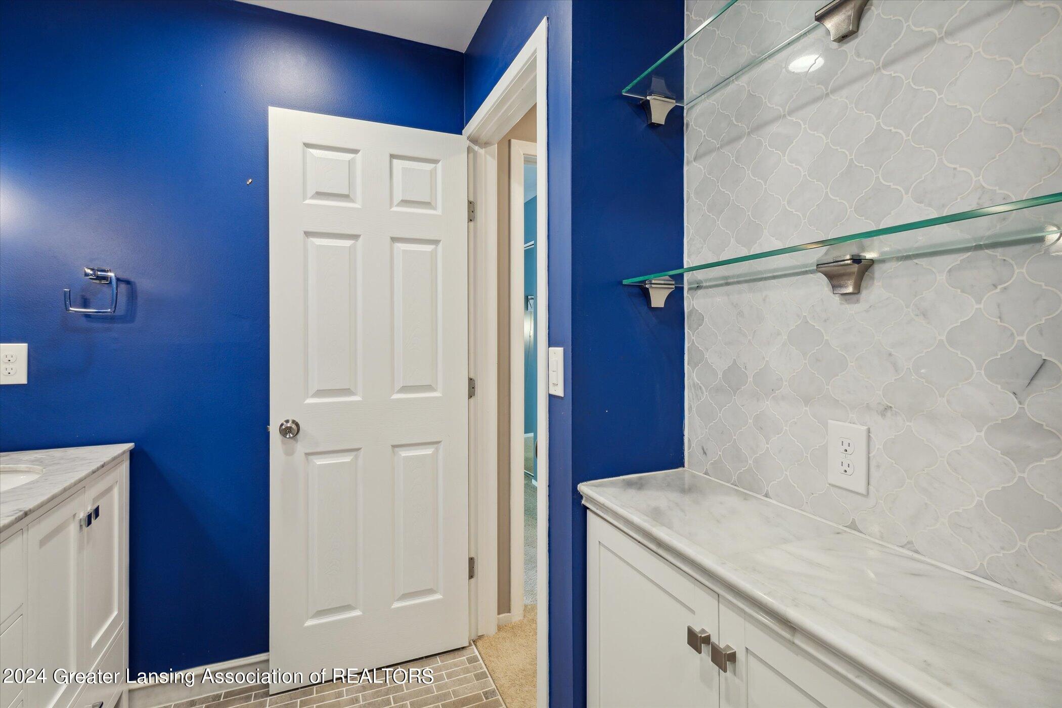 3631 East Meadows Court
