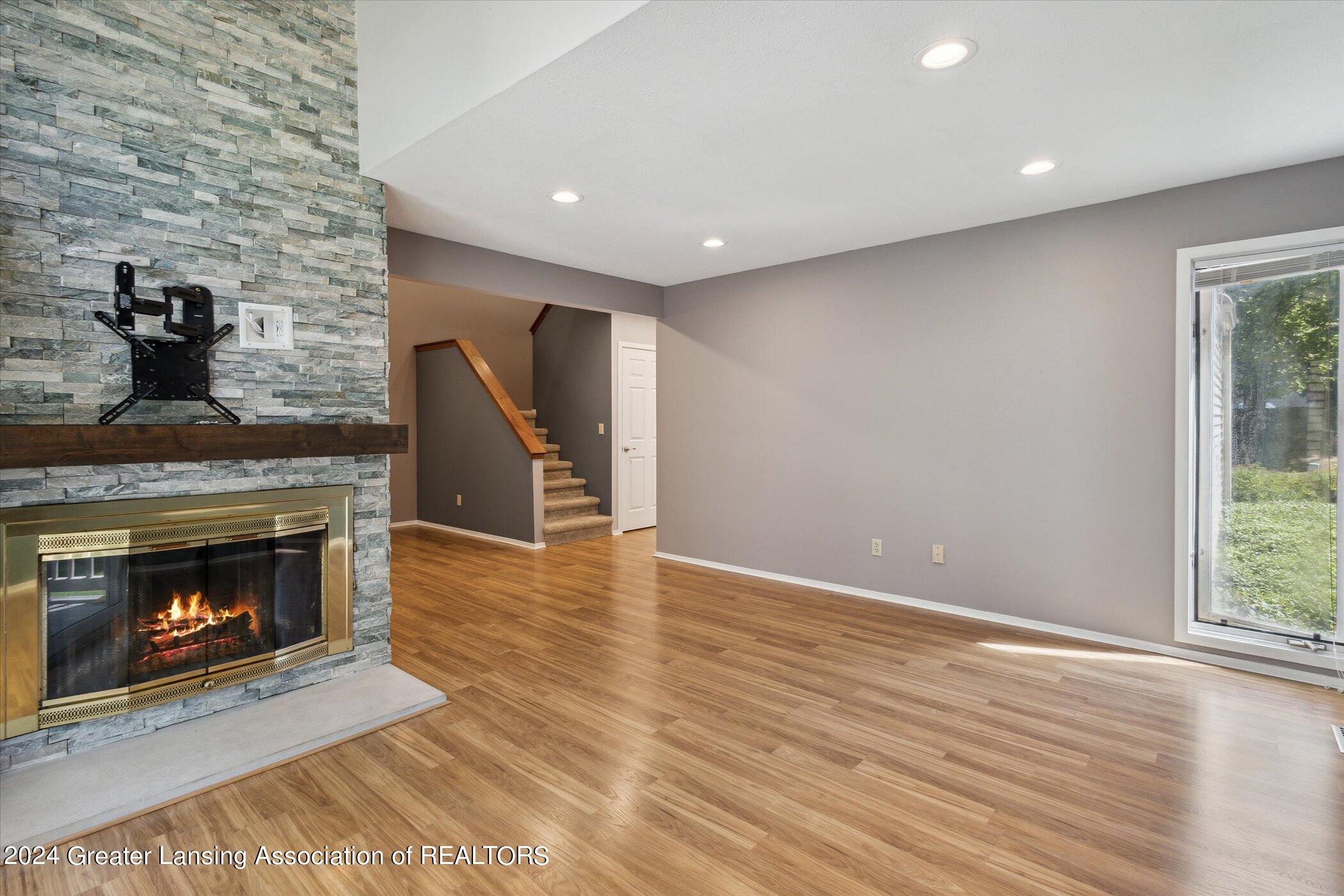 3631 East Meadows Court
