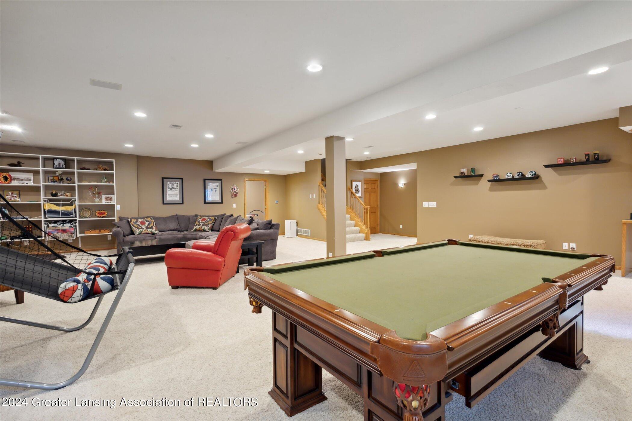 2384 Pine Hollow Drive