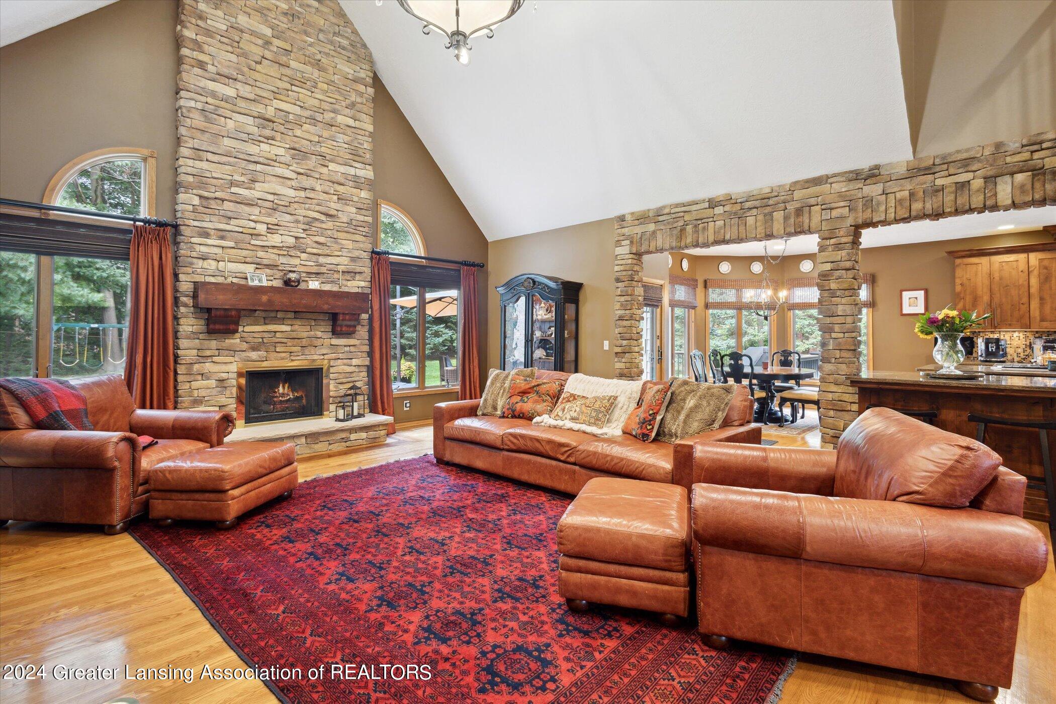 2384 Pine Hollow Drive