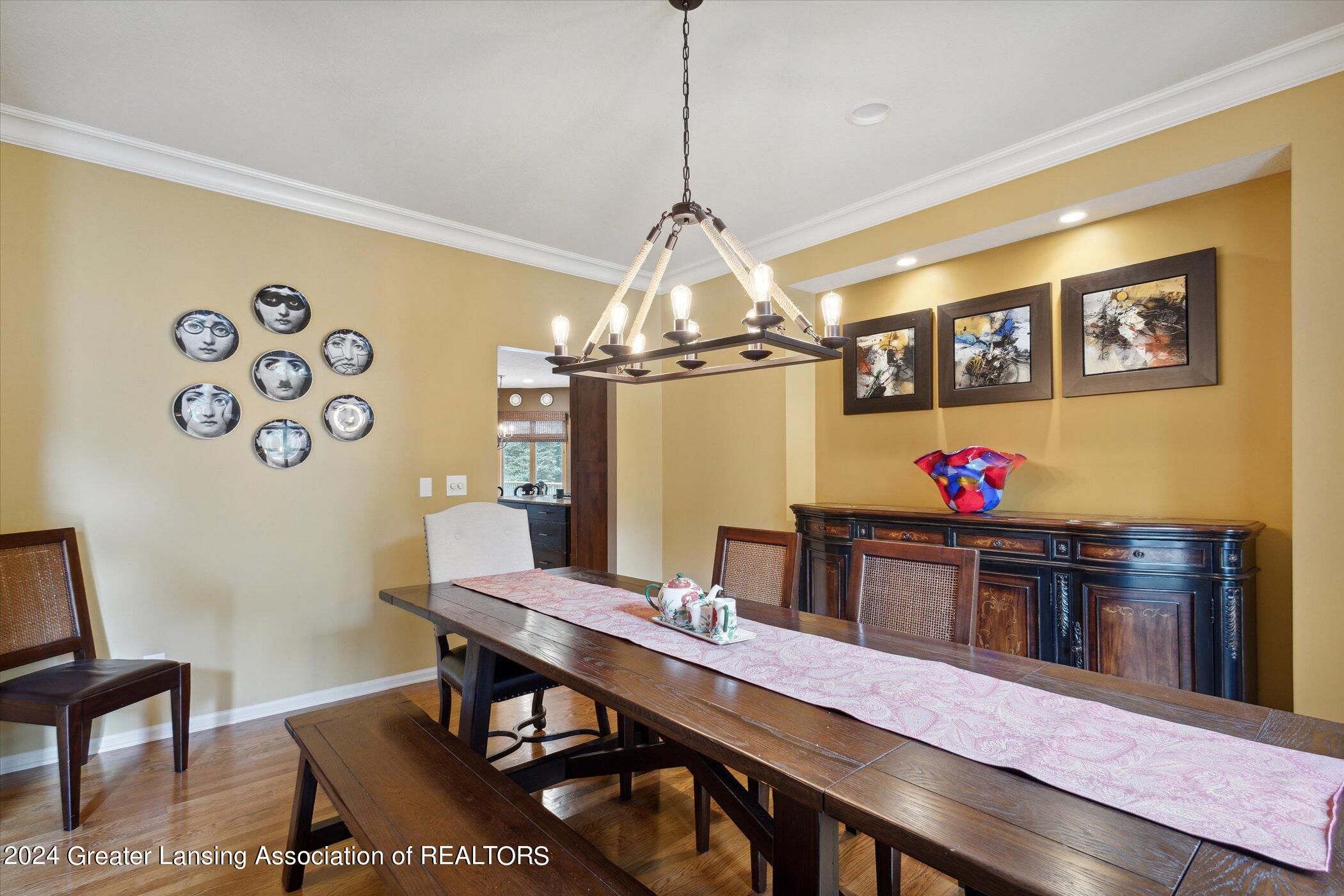 2384 Pine Hollow Drive