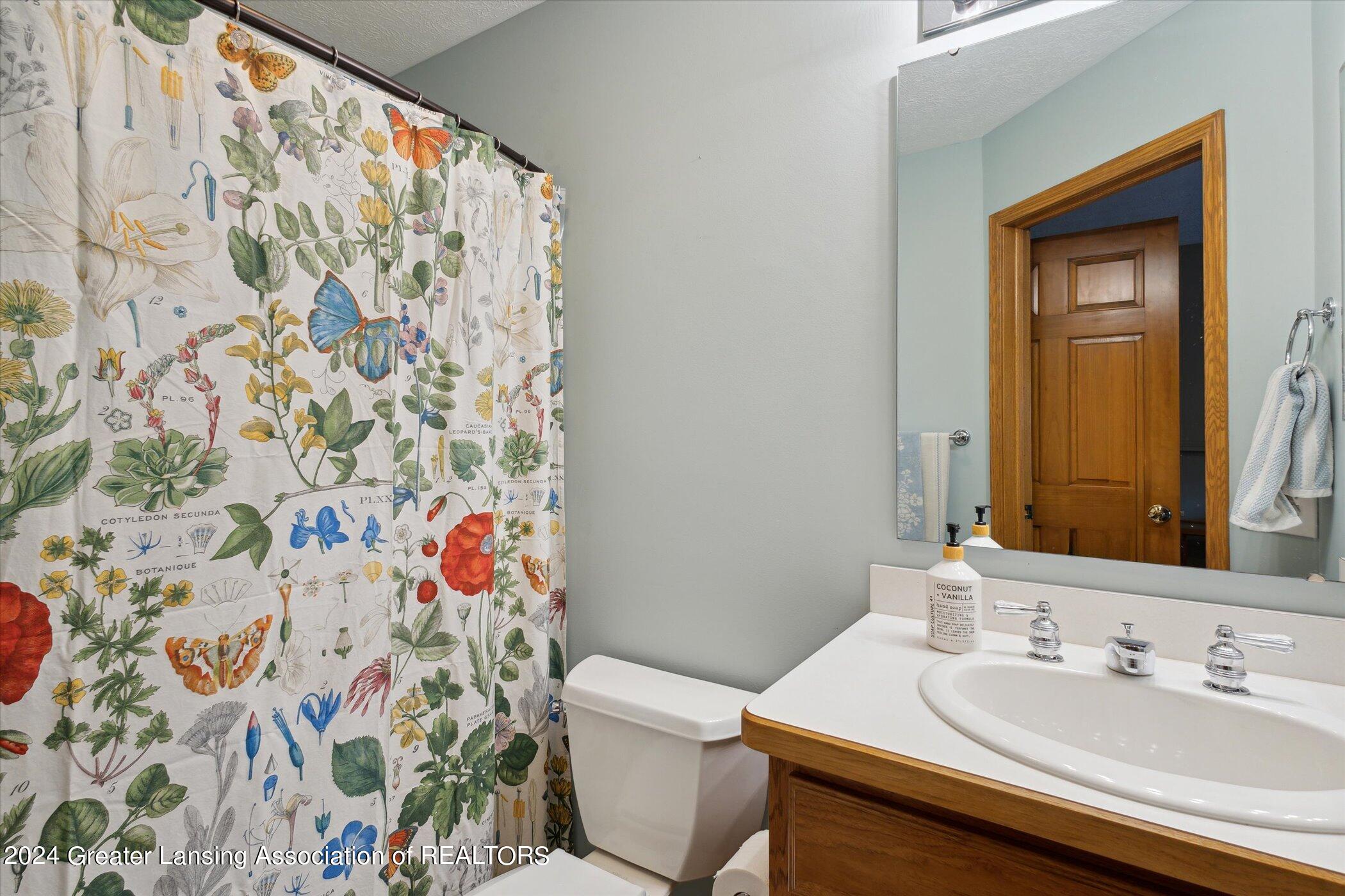 2384 Pine Hollow Drive