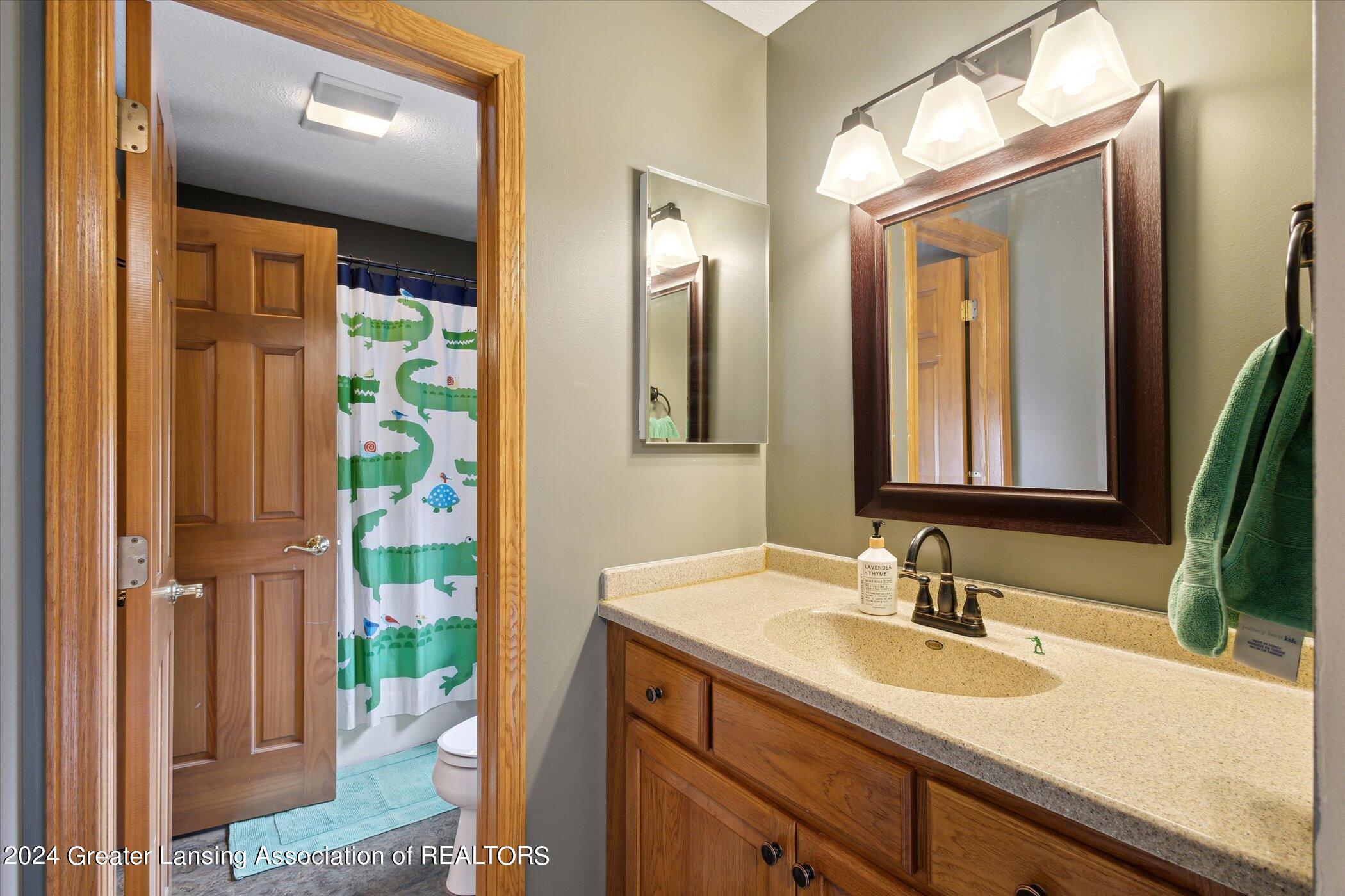 2384 Pine Hollow Drive