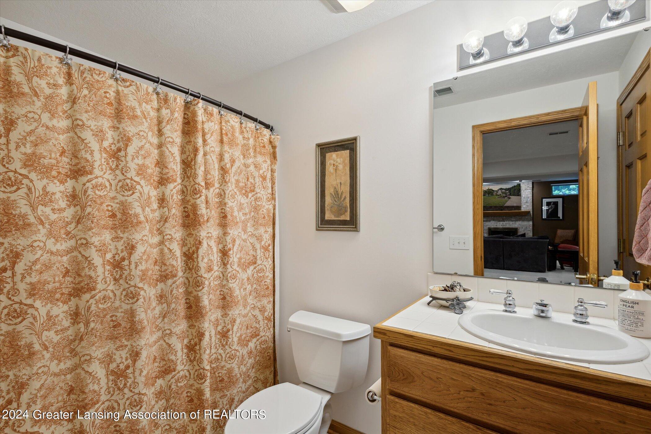 2384 Pine Hollow Drive