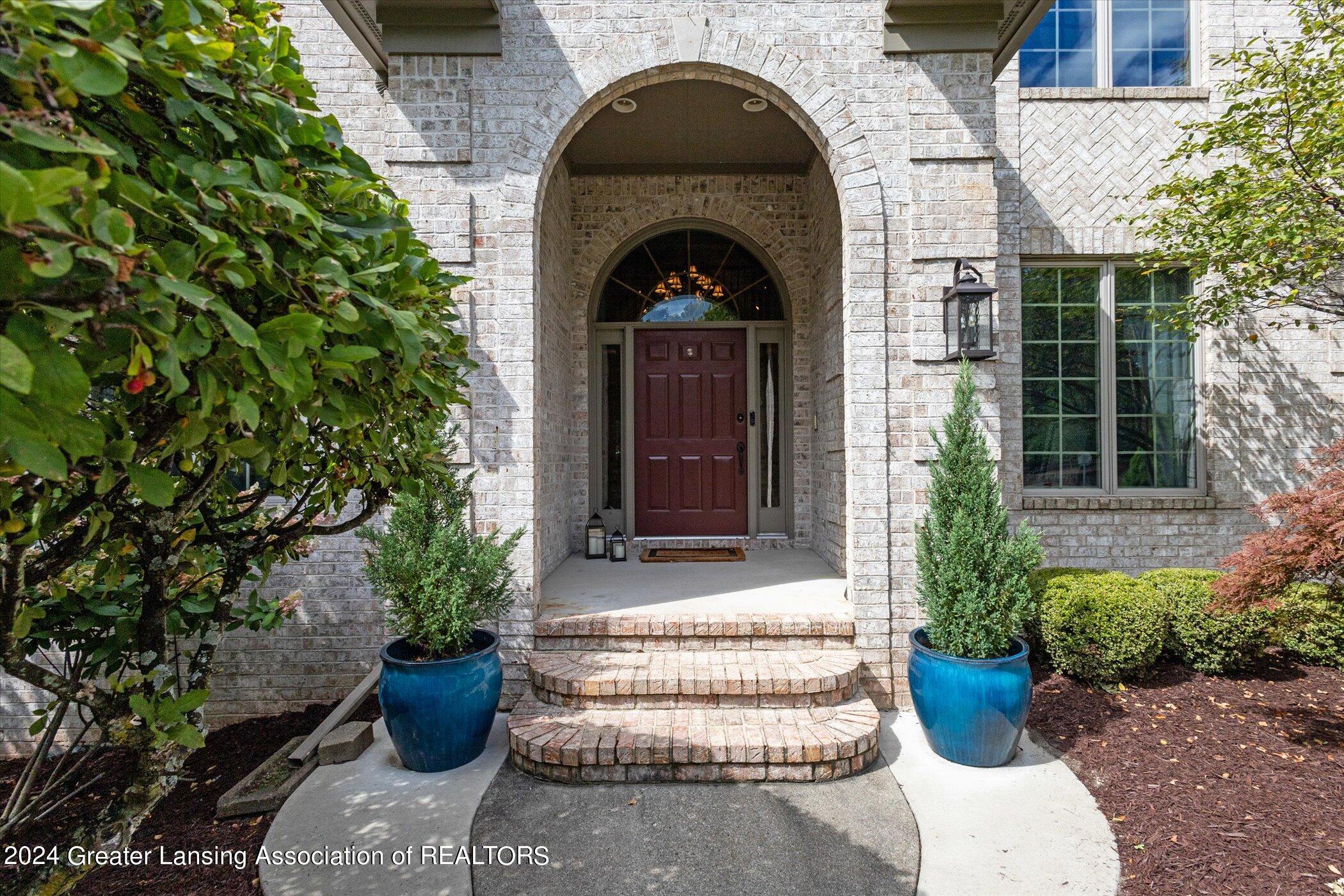 2384 Pine Hollow Drive