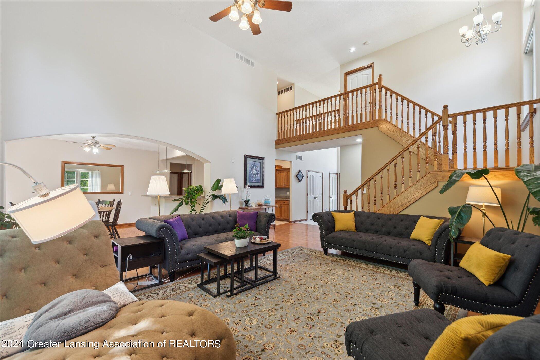 16875 Meadowbrook Drive