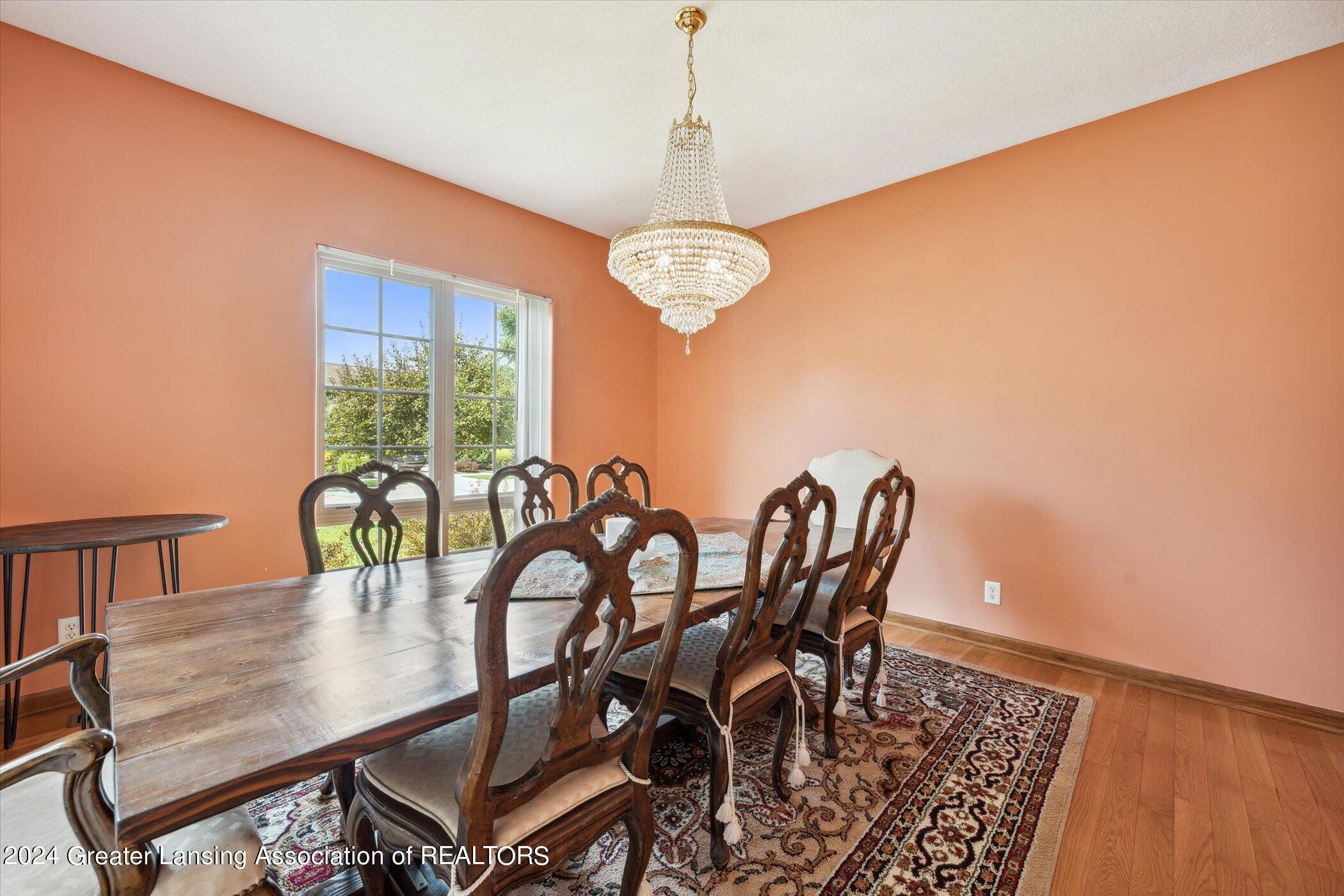 16875 Meadowbrook Drive
