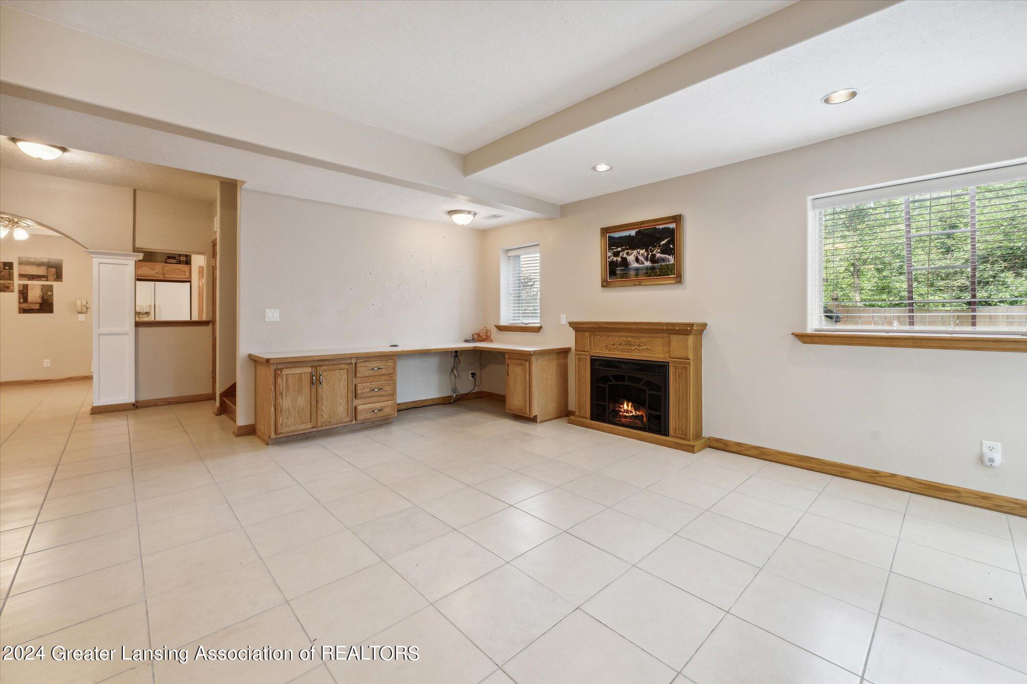 16875 Meadowbrook Drive