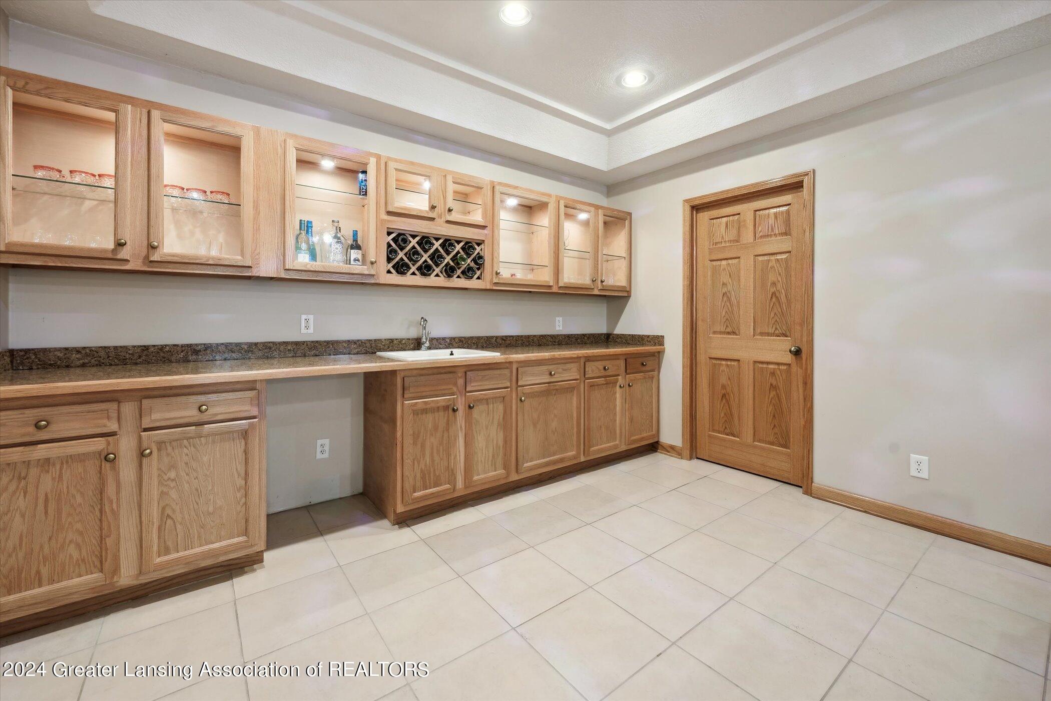 16875 Meadowbrook Drive
