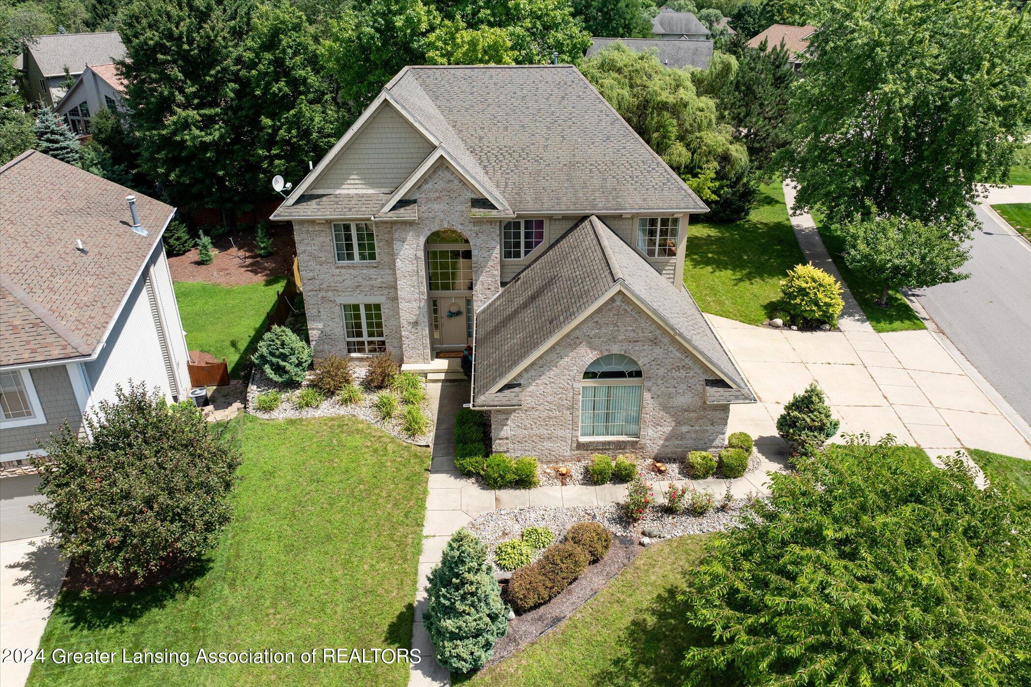 16875 Meadowbrook Drive