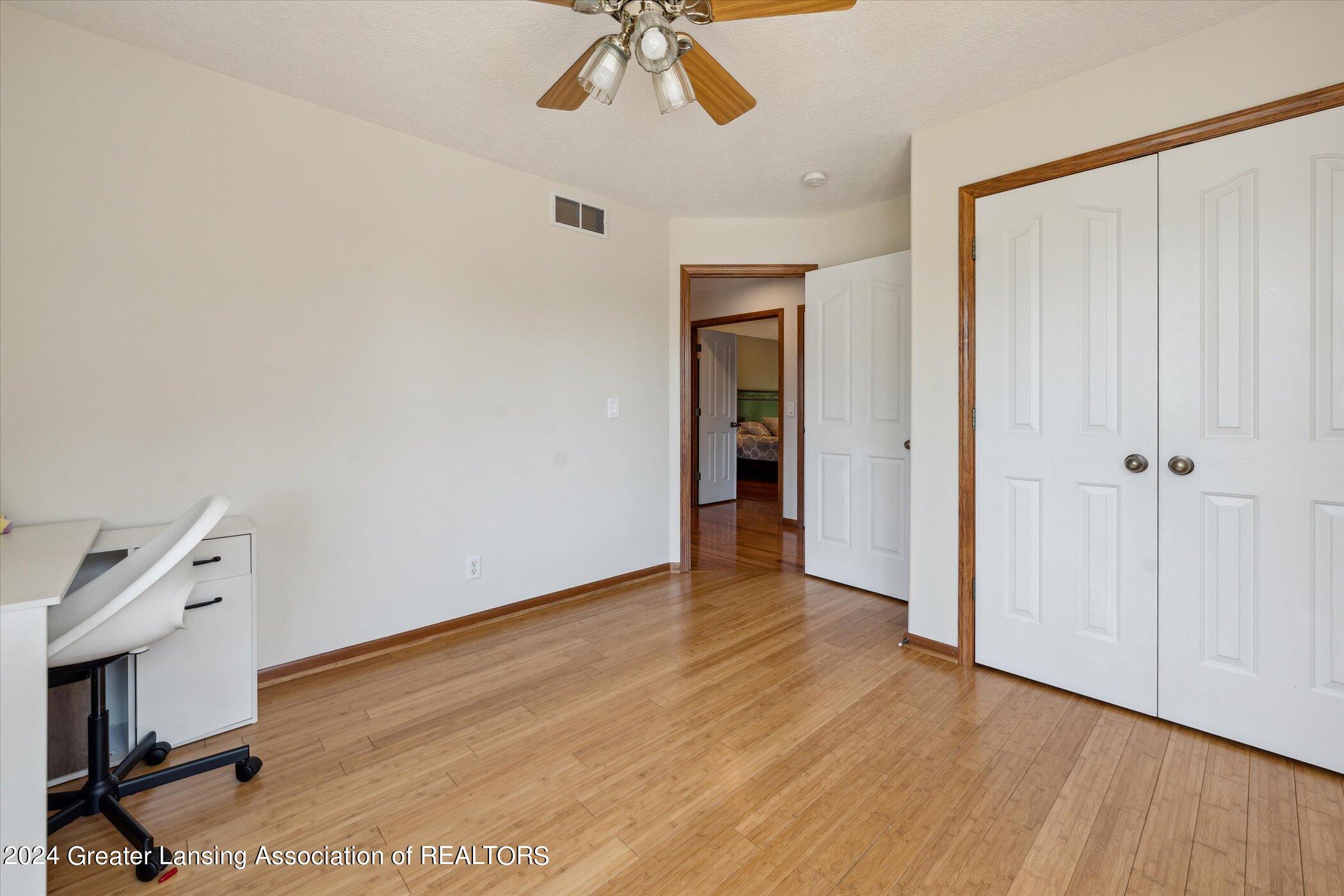 16875 Meadowbrook Drive