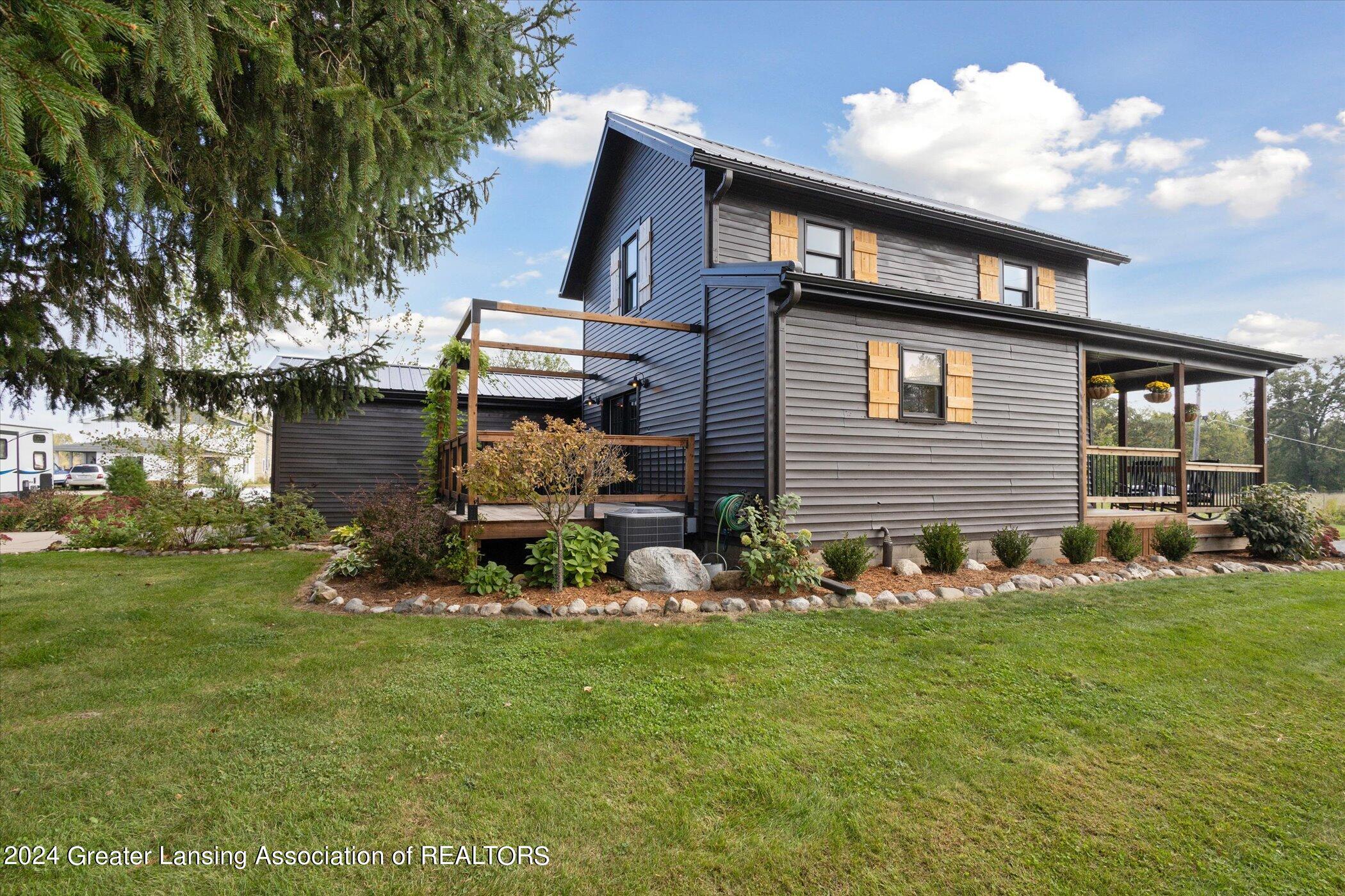 8089 Laingsburg Road