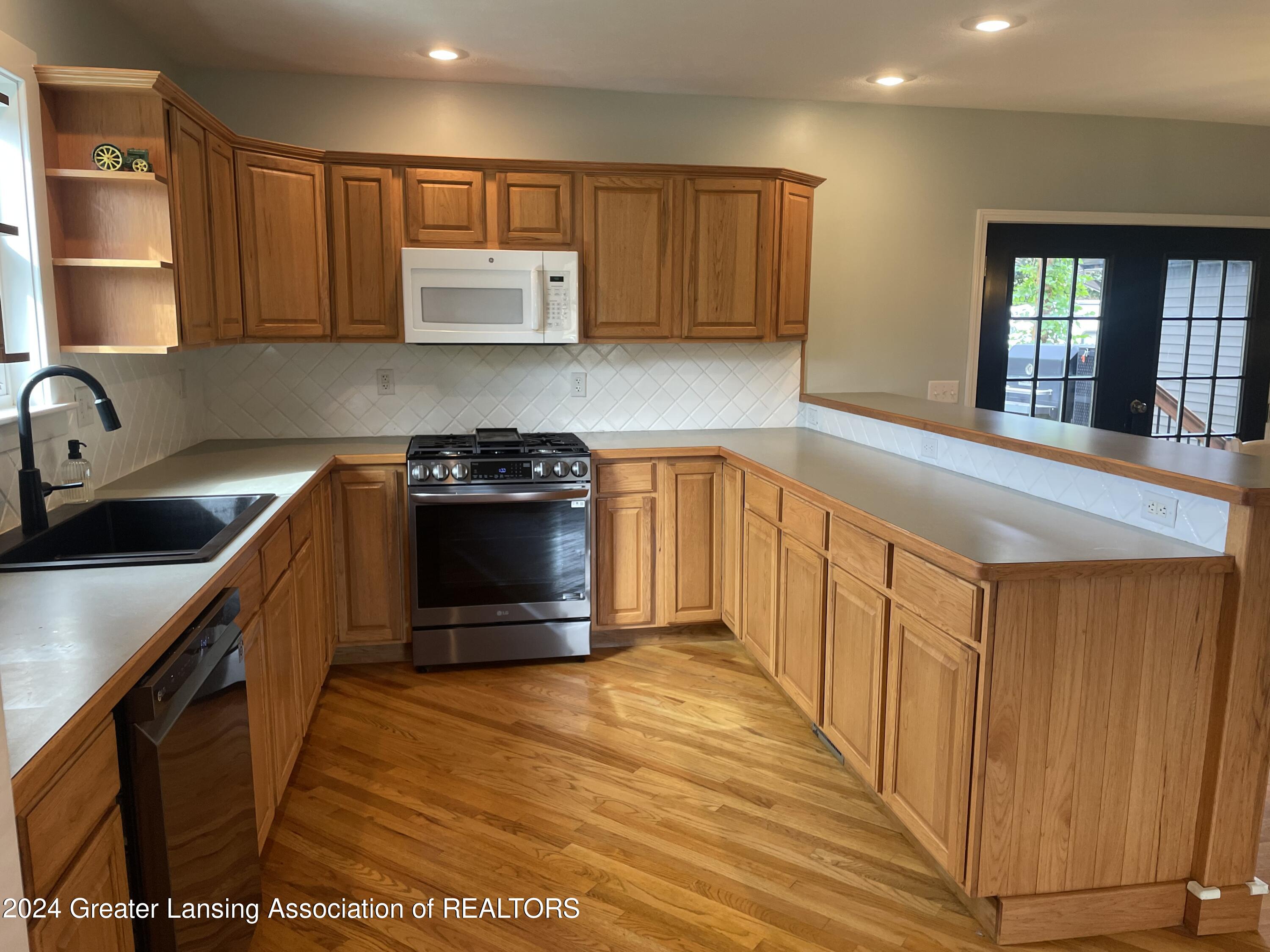 8089 Laingsburg Road