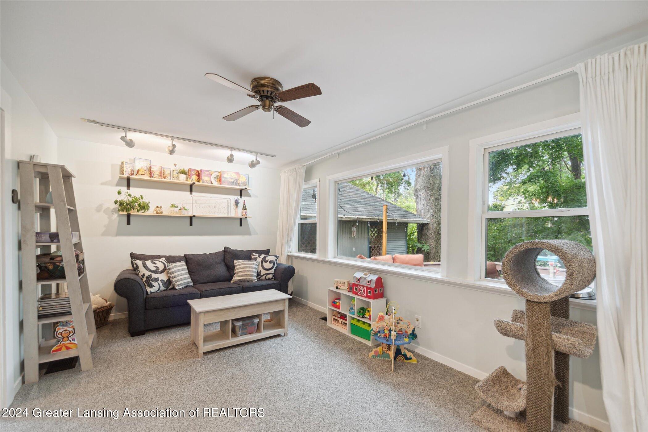 425 N Martin Luther King Jr Boulevard