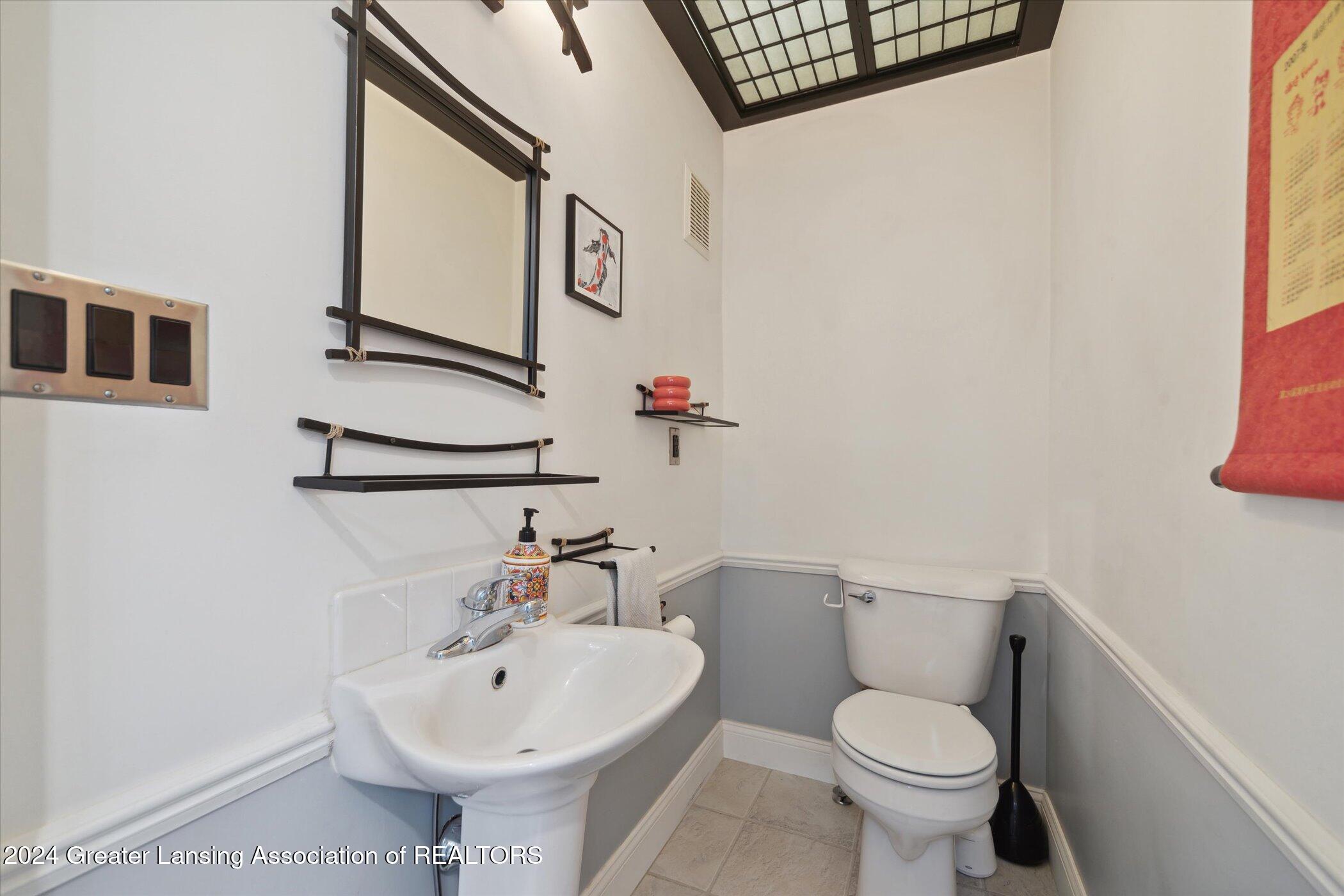 425 N Martin Luther King Jr Boulevard