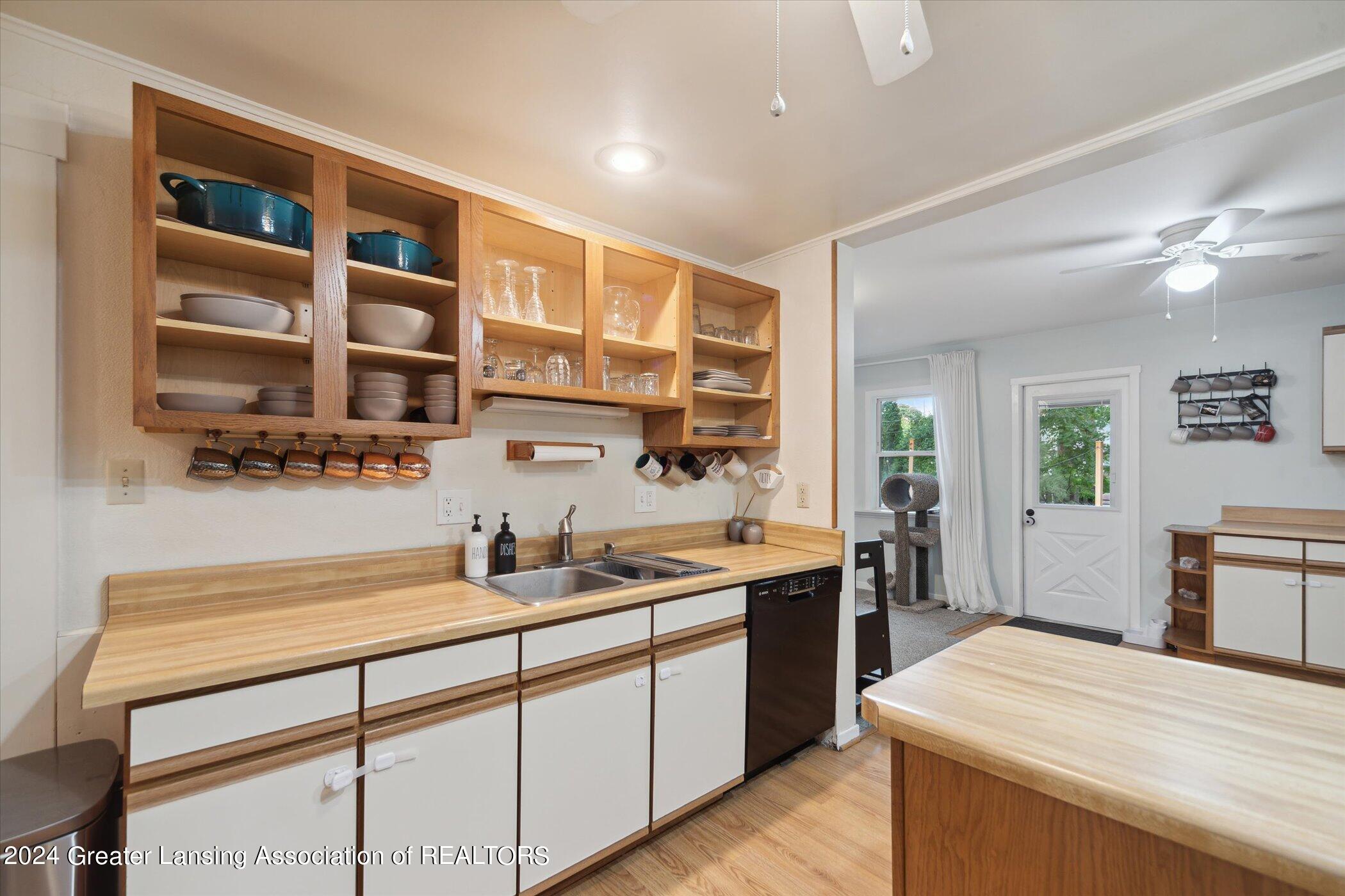 425 N Martin Luther King Jr Boulevard