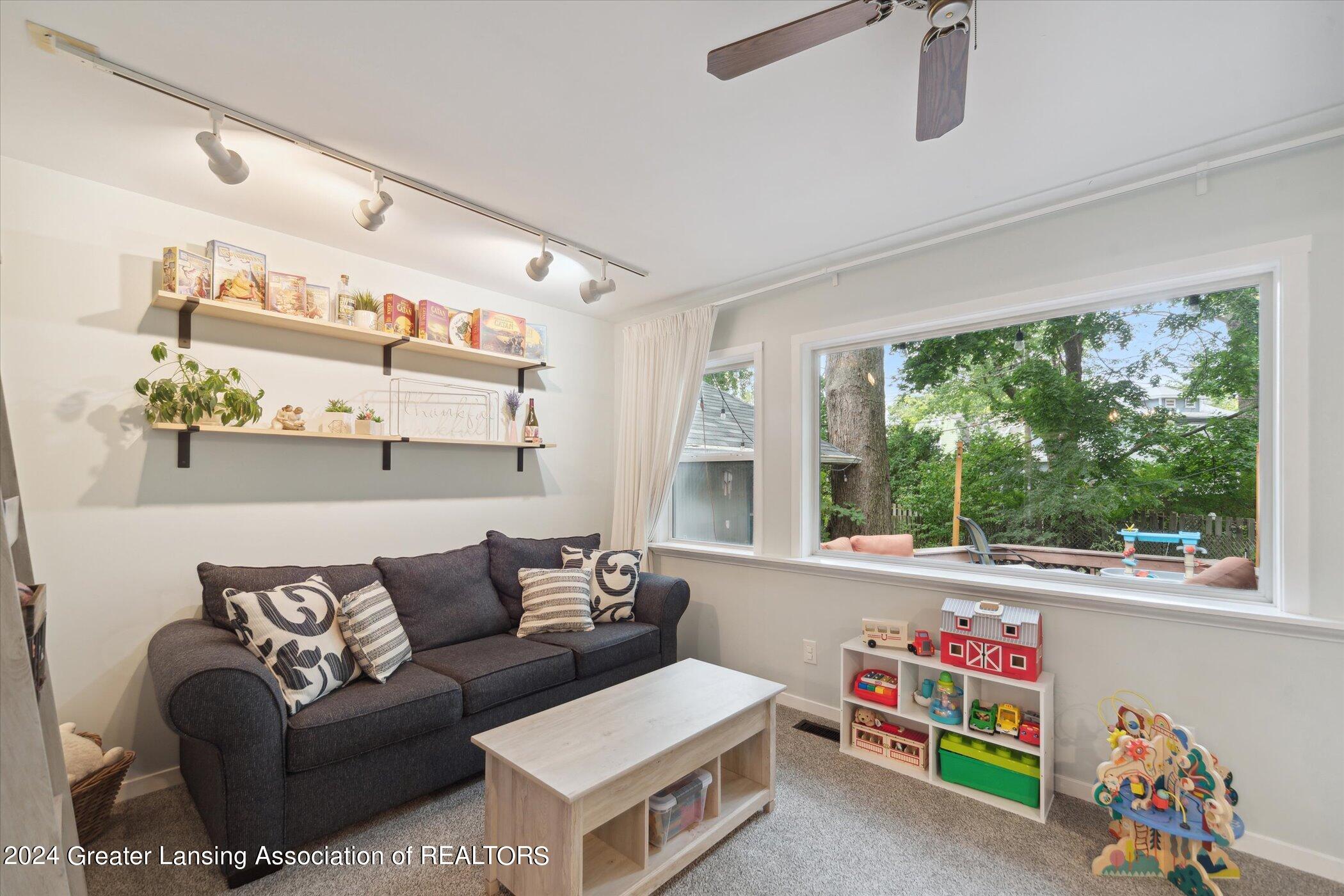 425 N Martin Luther King Jr Boulevard