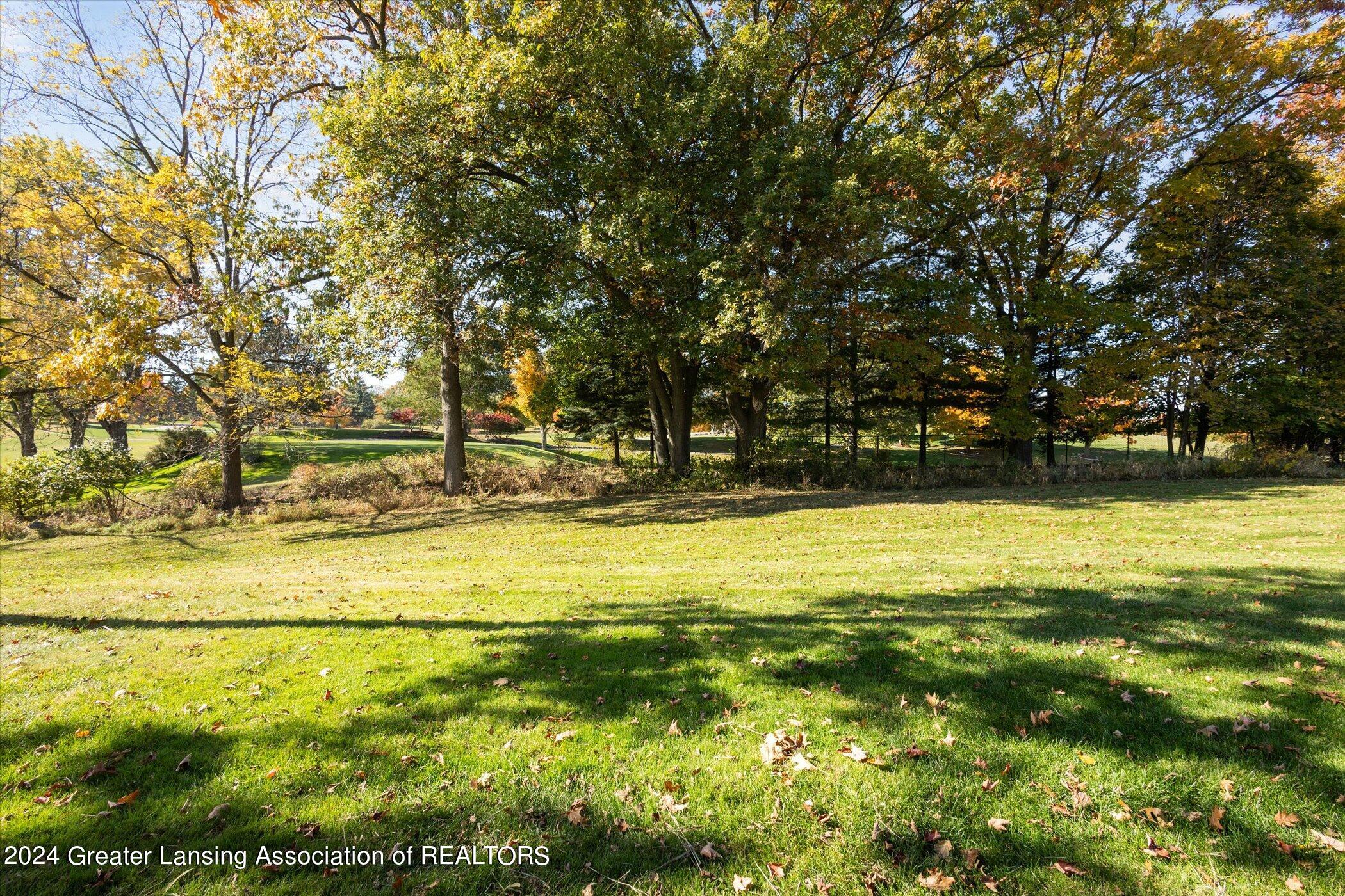 6111 W Longview Drive