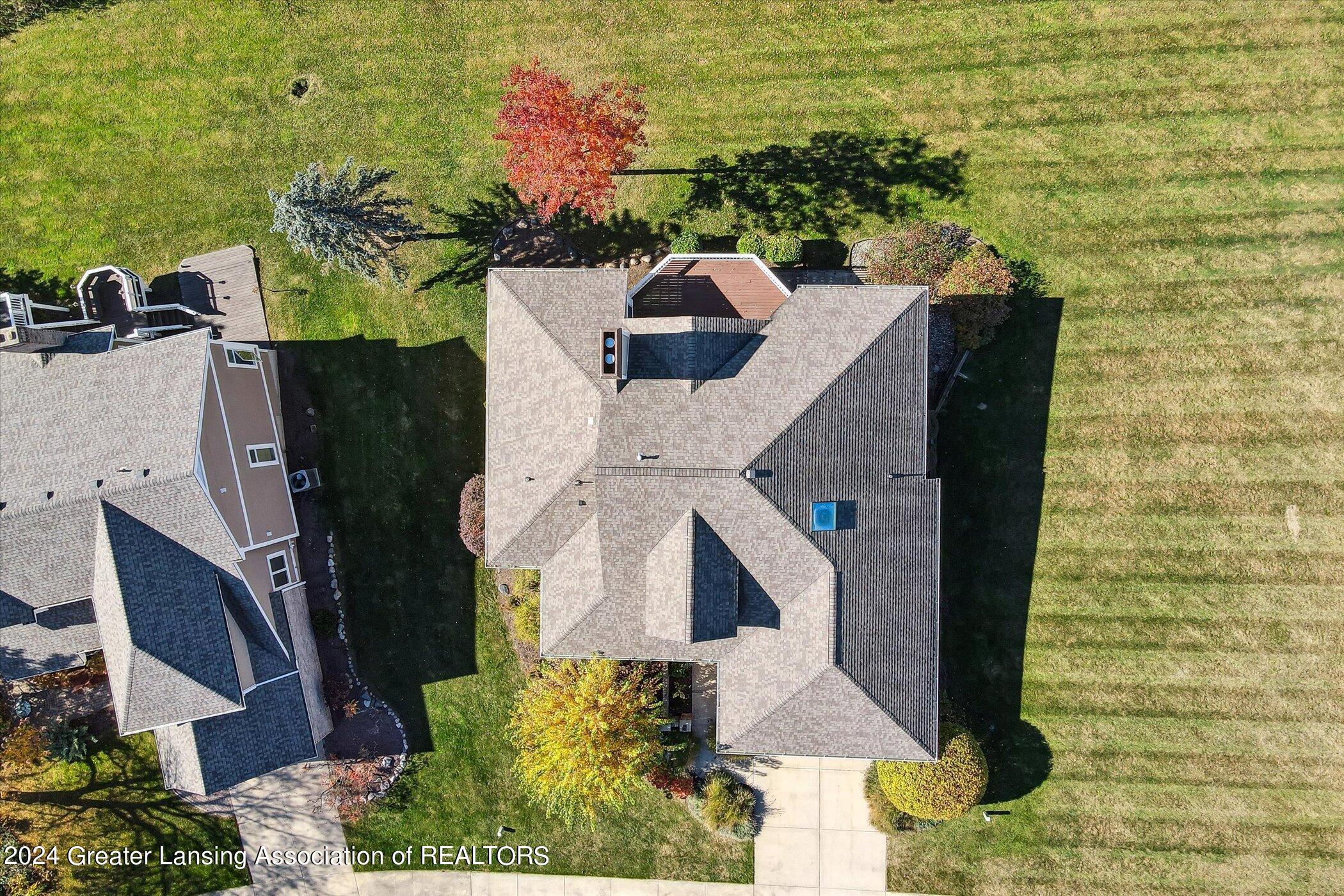 6111 W Longview Drive