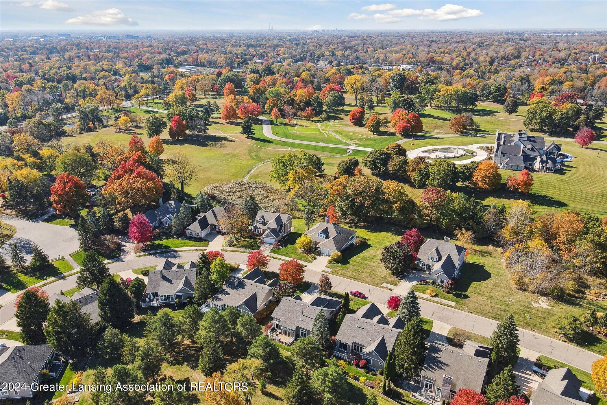 6111 W Longview Drive